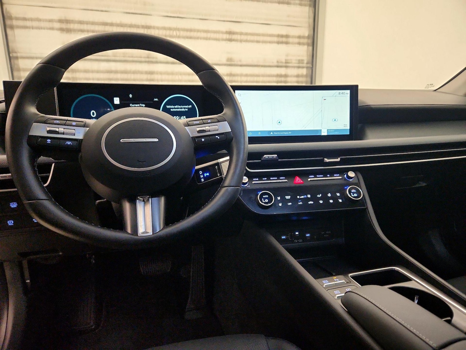 2025 Hyundai Sonata Hybrid Limited - Photo 10