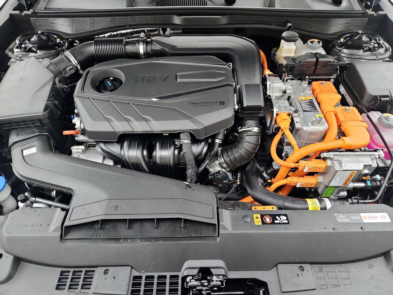 2025 Hyundai Sonata Hybrid Limited - Photo 24