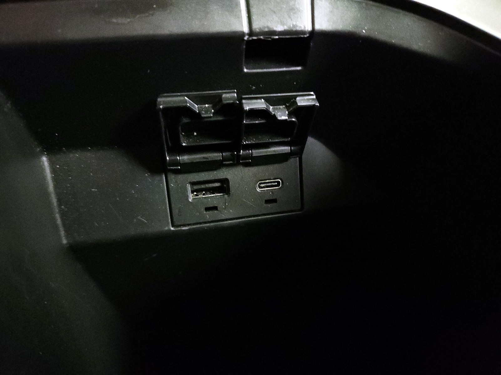 2021 Toyota Camry XSE - Photo 19