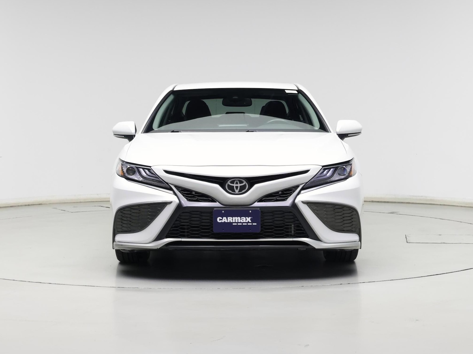 2021 Toyota Camry XSE - Photo 6