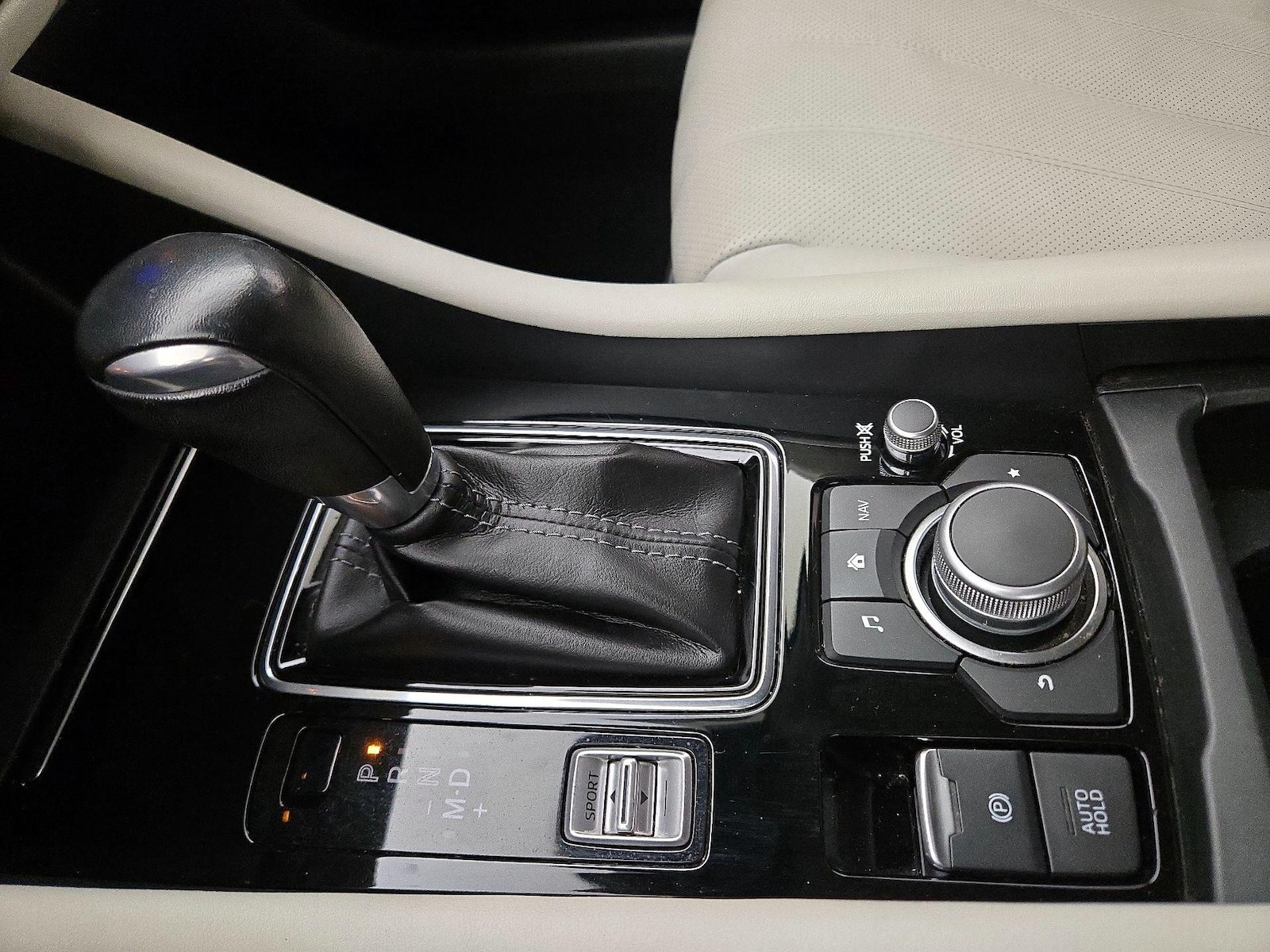 2018 Mazda Mazda6 Grand Touring Reserve - Photo 19