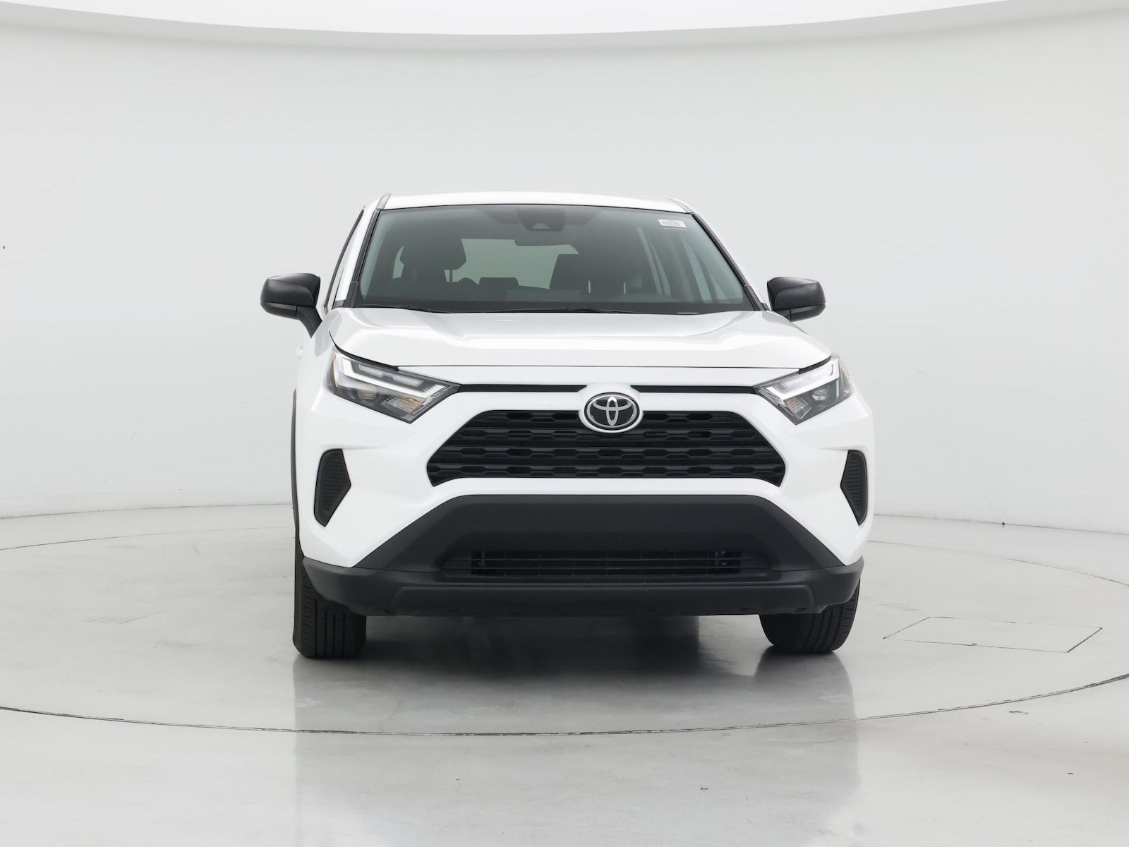 2025 Toyota RAV4 LE - Photo 6