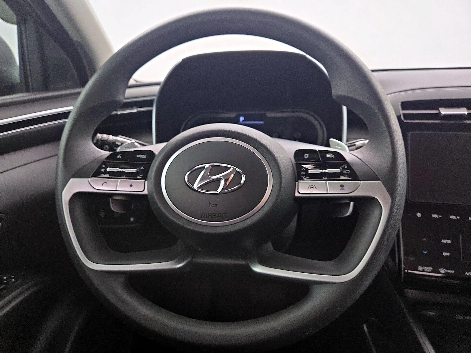 2024 Hyundai Tucson SEL - Photo 11