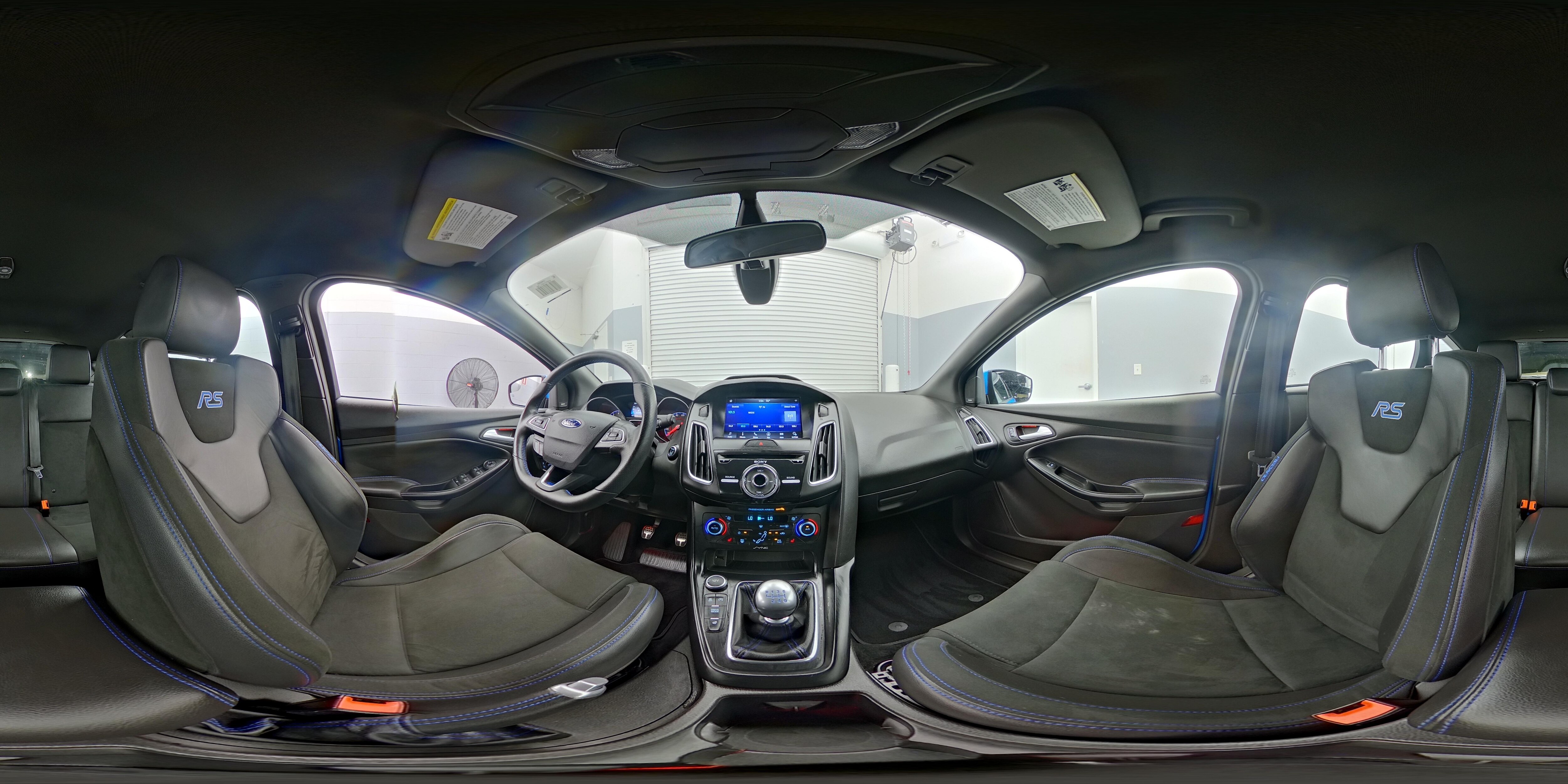 2016 Ford Focus RS - Photo 25