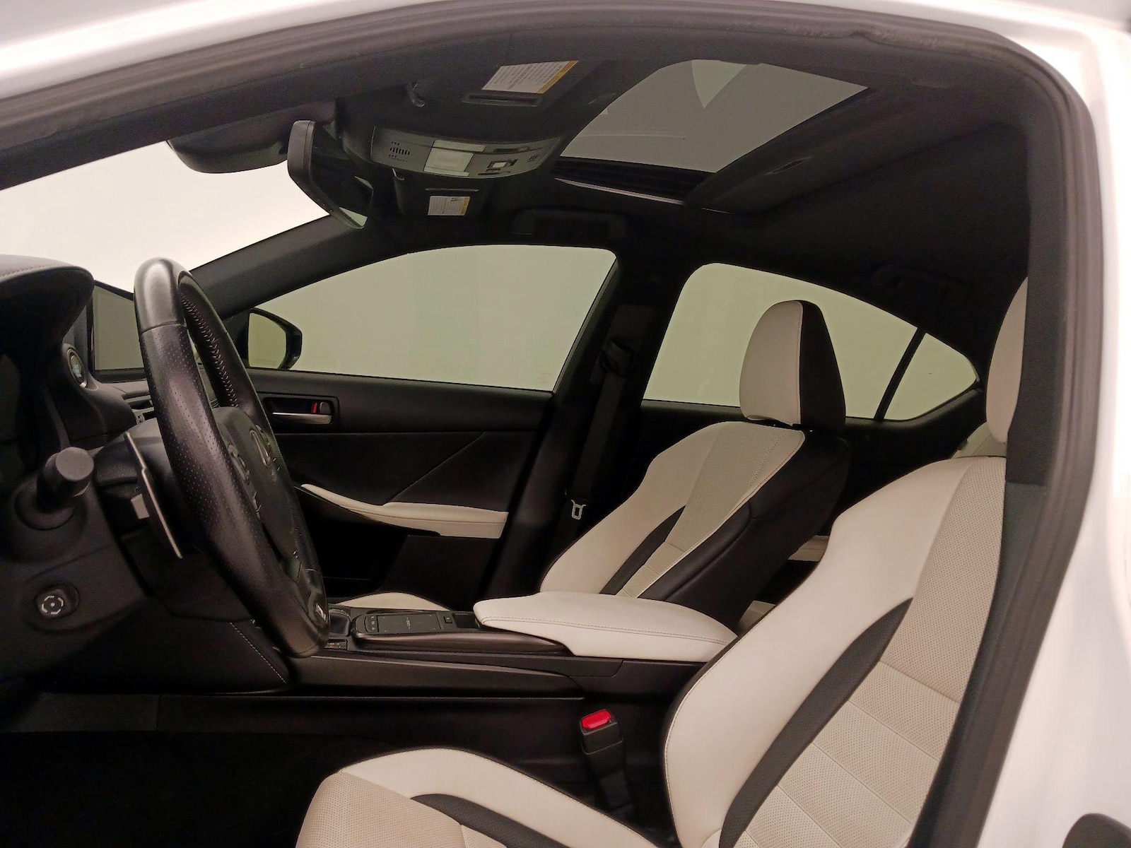 2022 Lexus IS 350 F SPORT - Photo 21