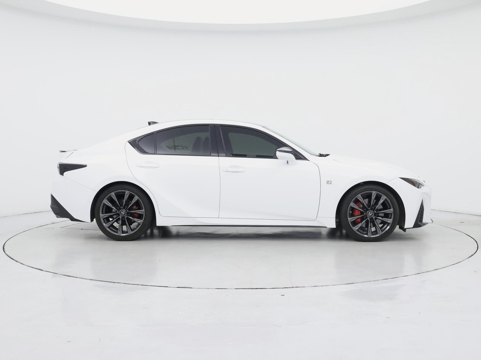 2022 Lexus IS 350 F SPORT - Photo 8