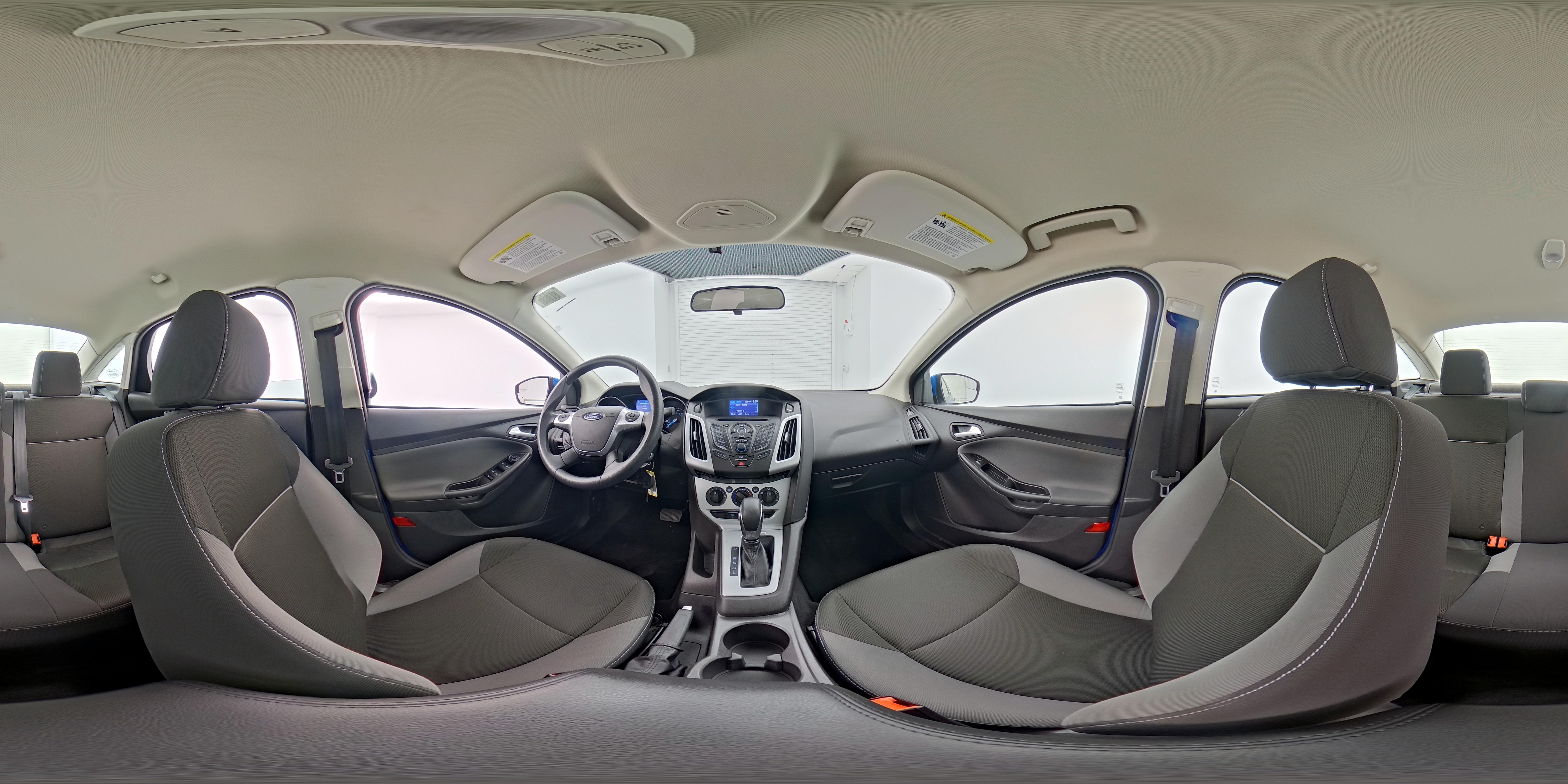 2014 Ford Focus SE - Photo 23
