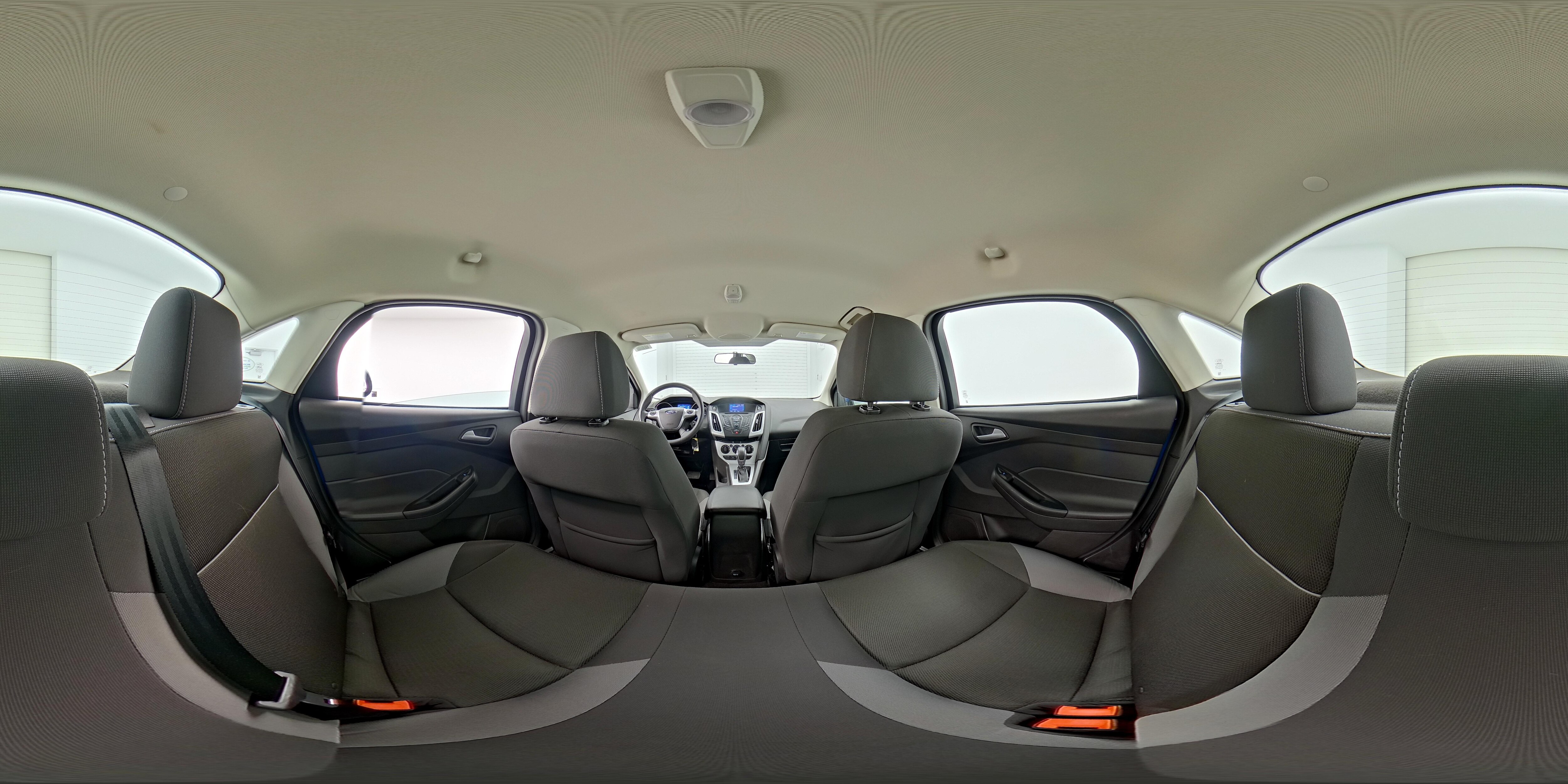 2014 Ford Focus SE - Photo 24