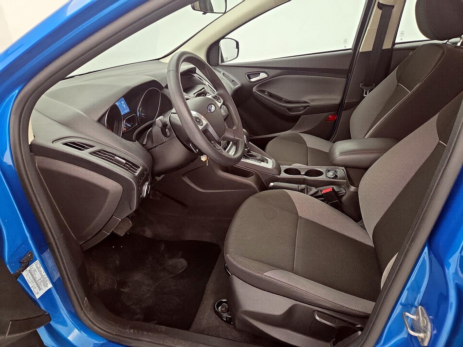 2014 Ford Focus SE - Photo 12