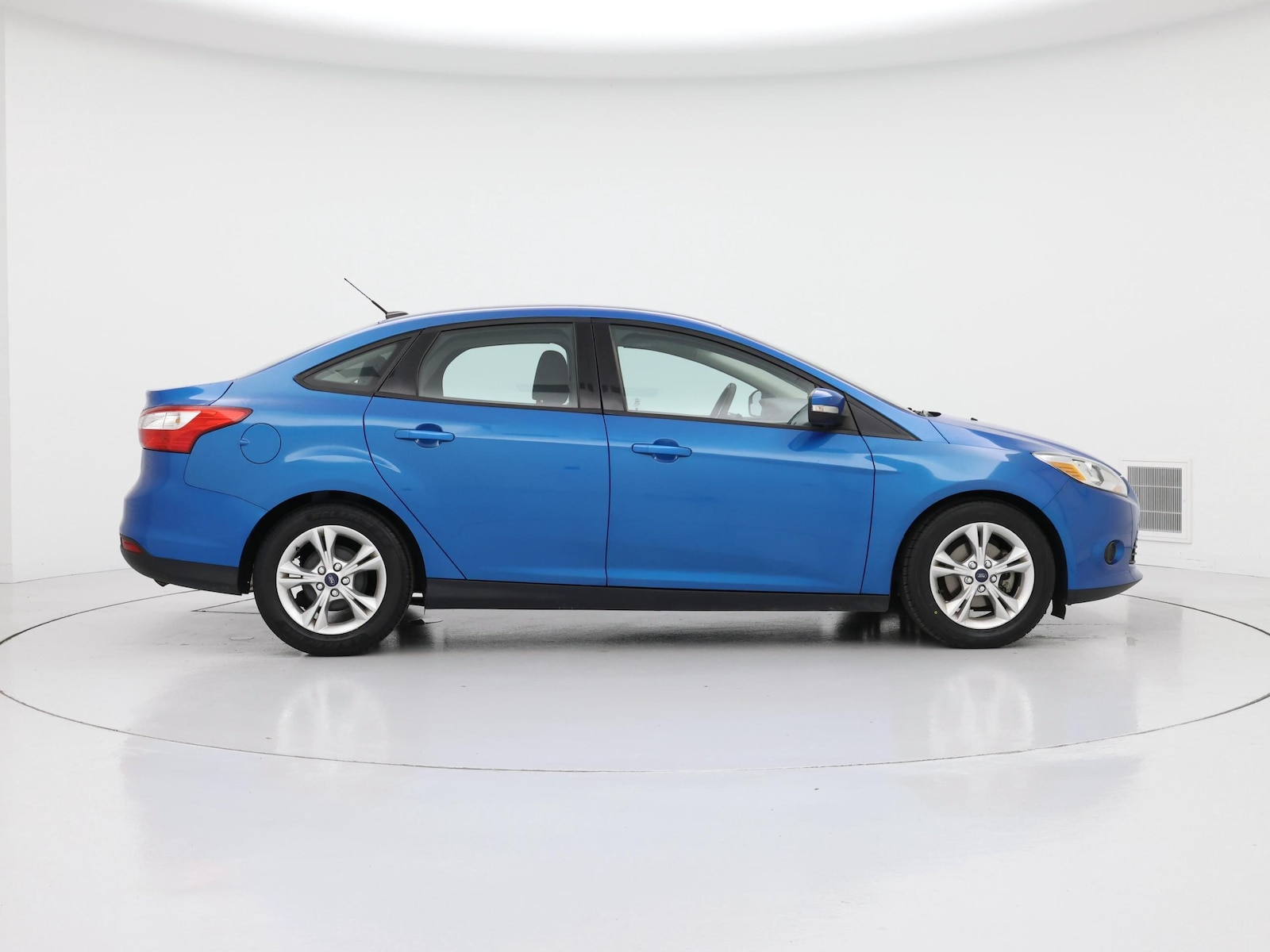 2014 Ford Focus SE - Photo 8