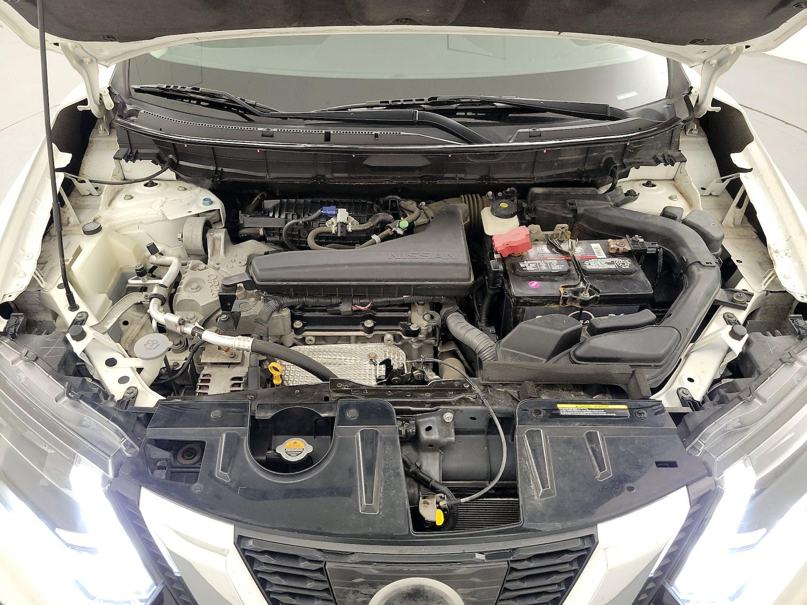2017 Nissan Rogue SV - Photo 24