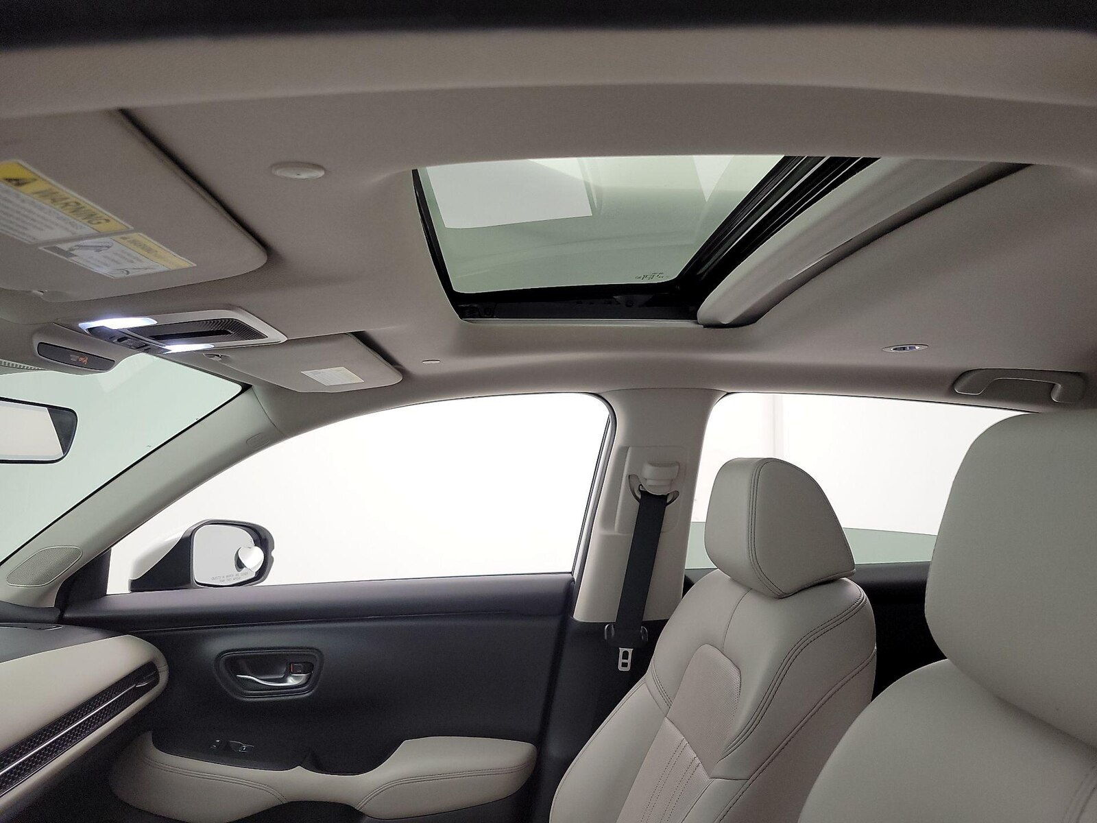 Sunroof(s) & Overhead Airbags