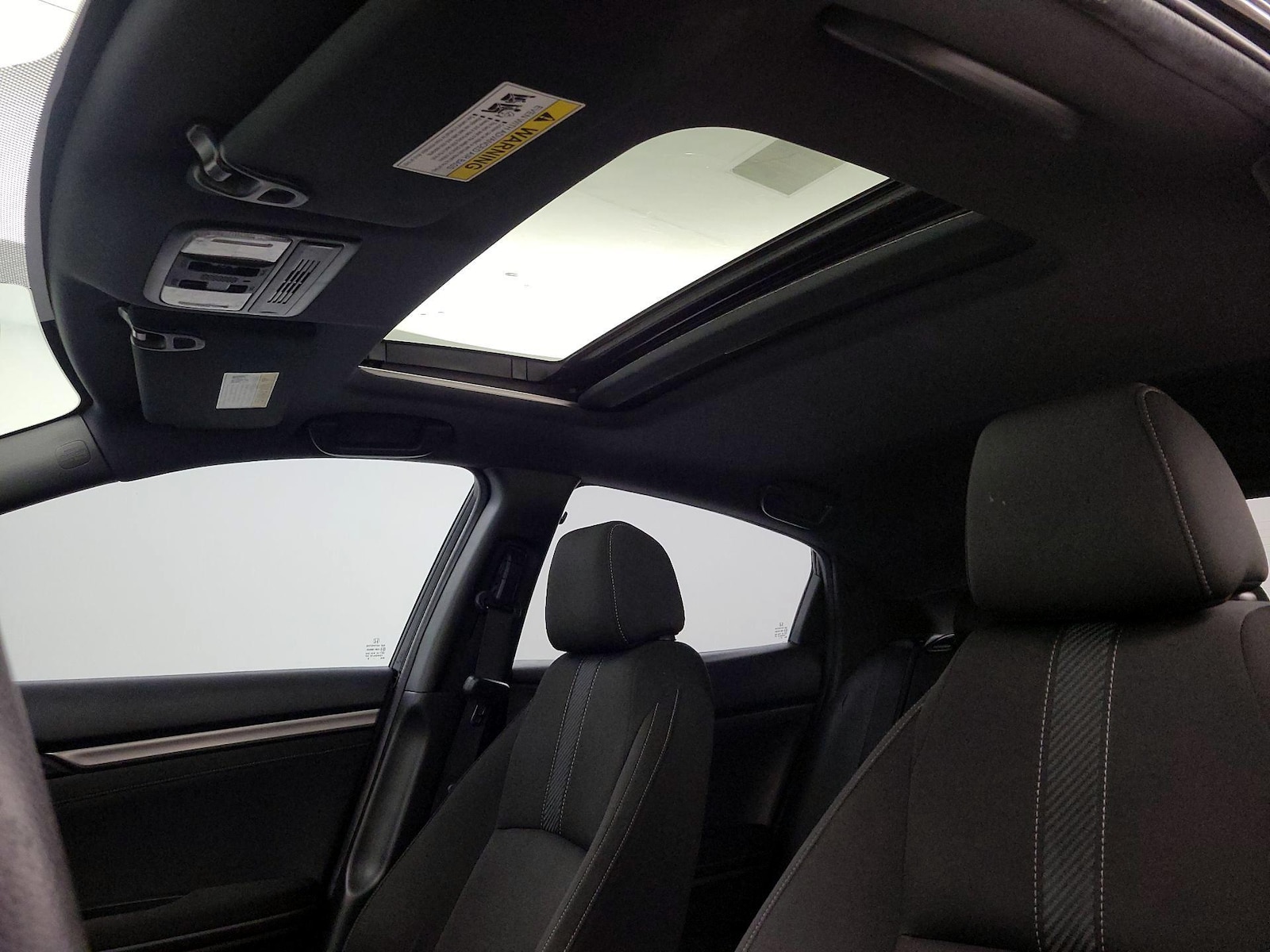 Sunroof(s) & Overhead Airbags