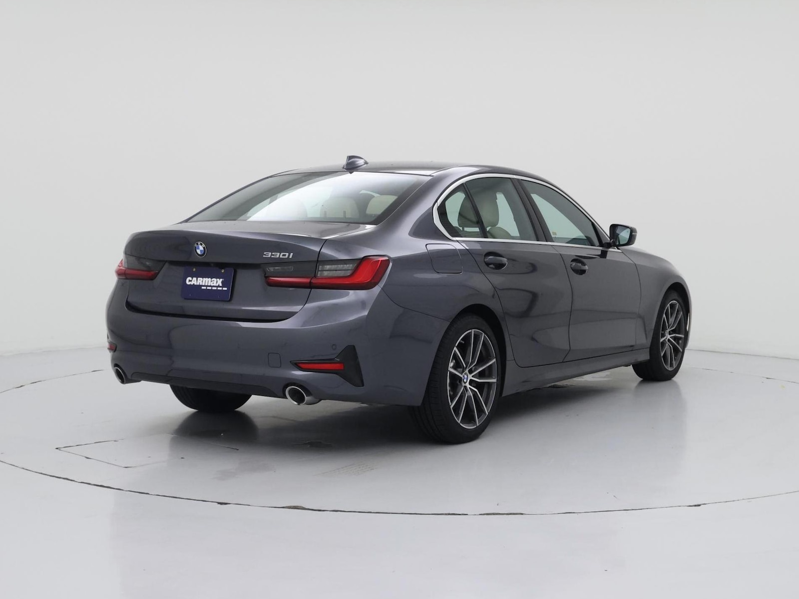 2021 BMW 3 Series 330i - Photo 9