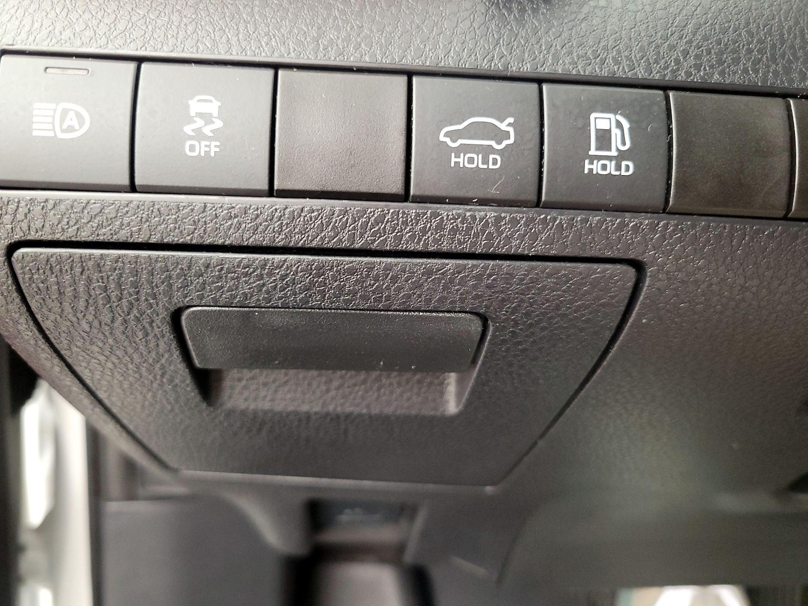2019 Toyota Camry XSE - Photo 14