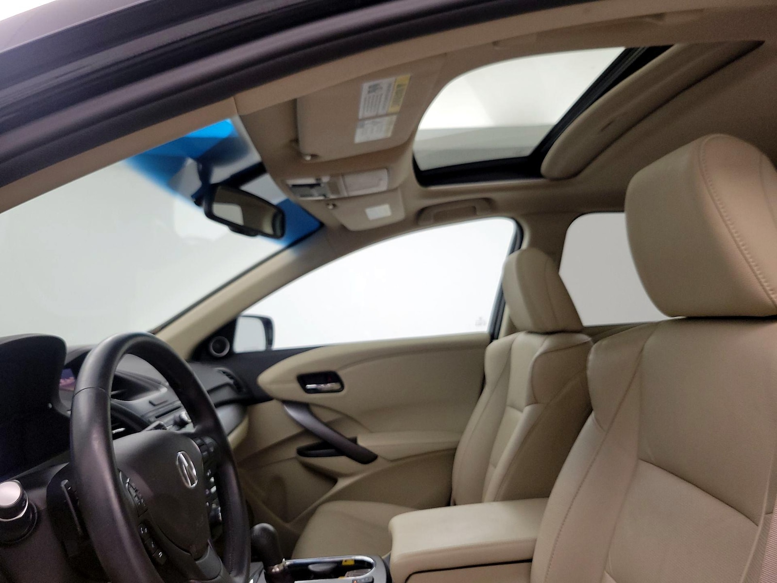 Sunroof(s) & Overhead Airbags