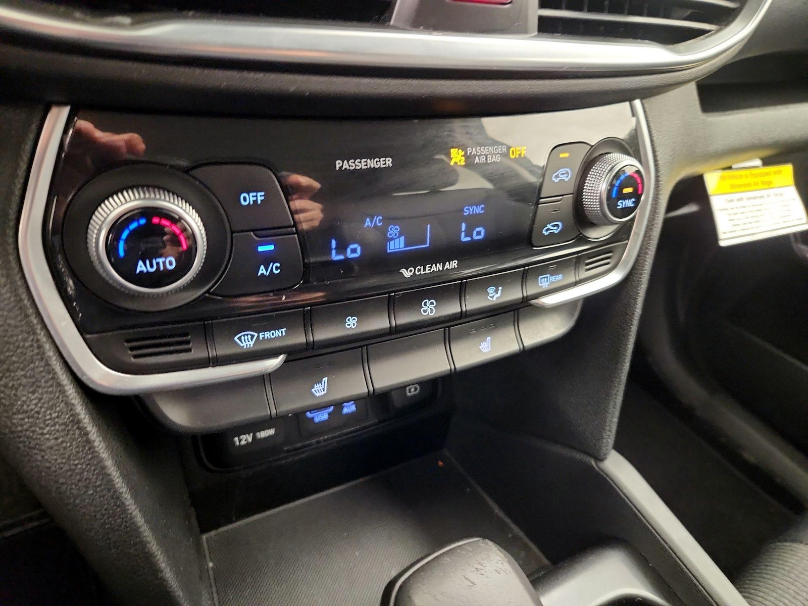 2019 Hyundai Santa Fe SEL Plus - Photo 17