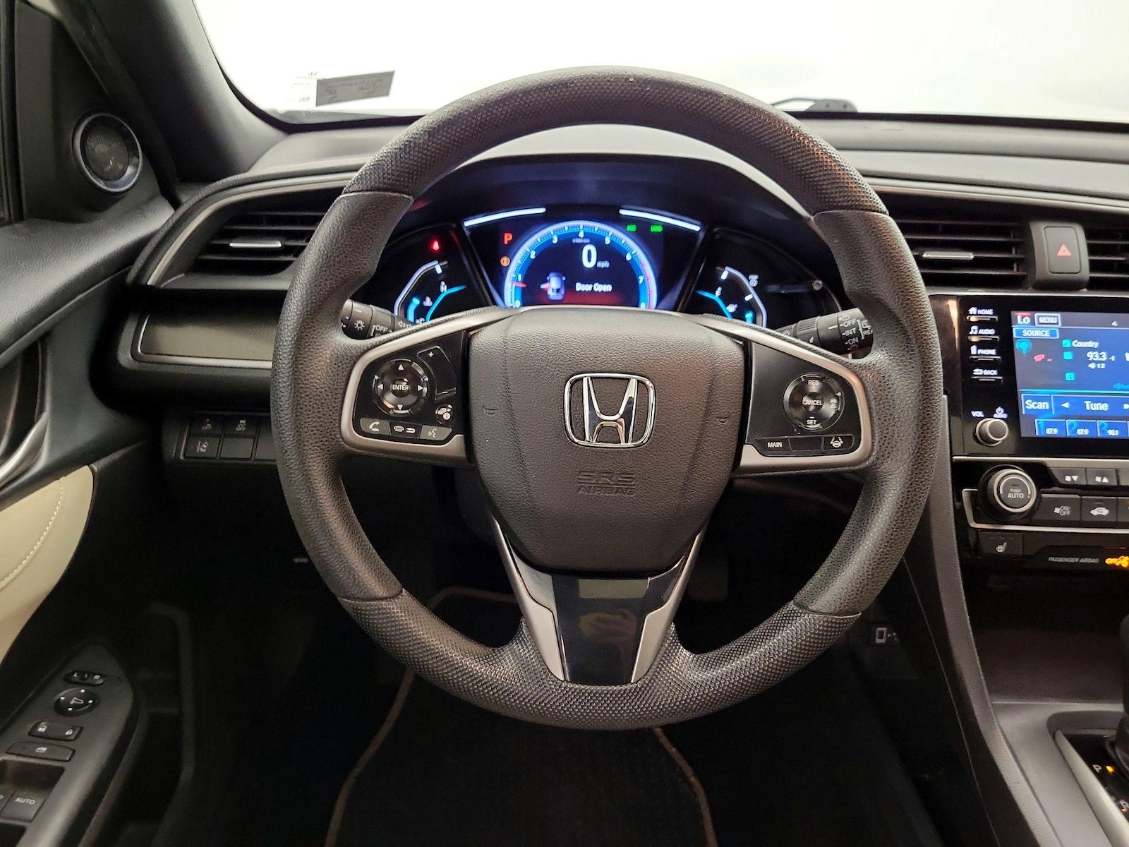 2019 Honda Civic Hatchback EX - Photo 11
