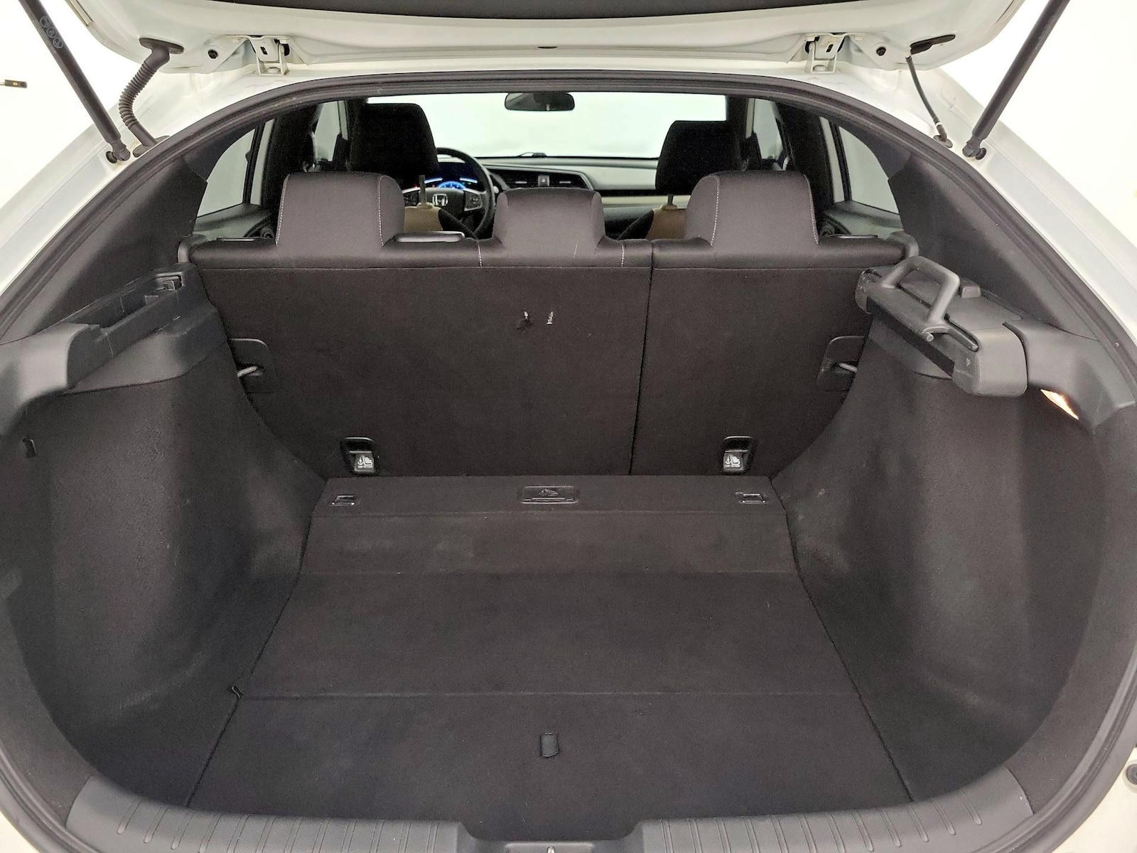 2019 Honda Civic Hatchback EX - Photo 22