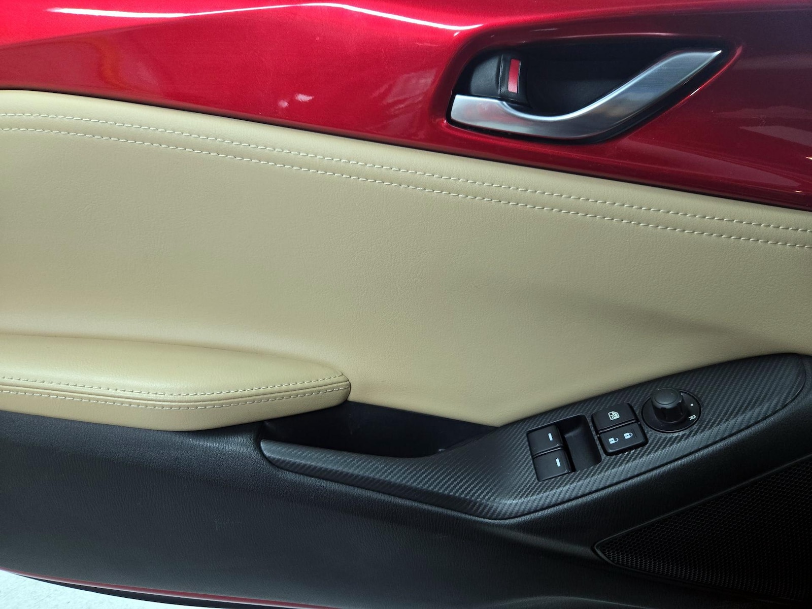 2017 Mazda MX-5 Miata RF Grand Touring - Photo 13