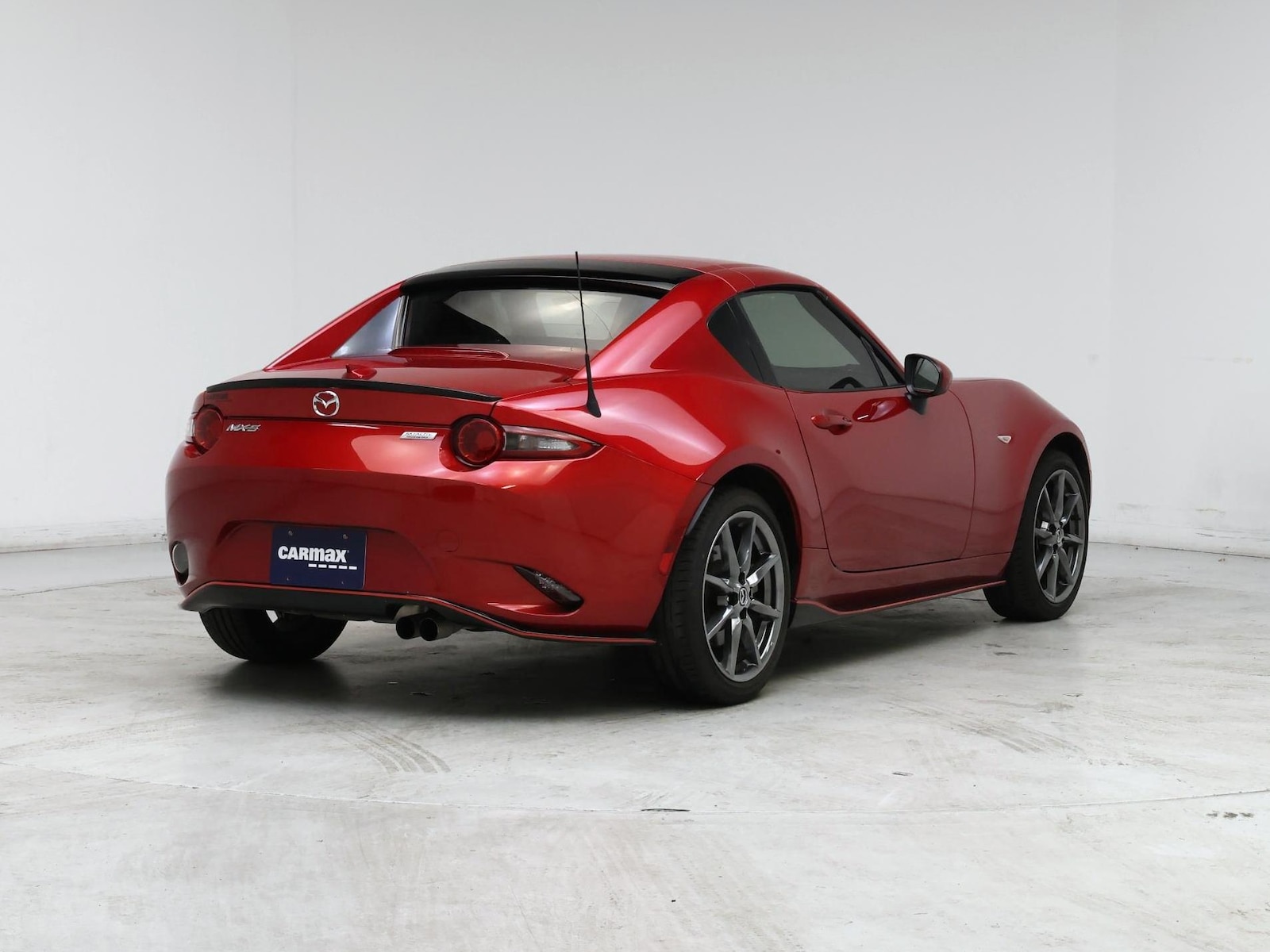 2017 Mazda MX-5 Miata RF Grand Touring - Photo 9
