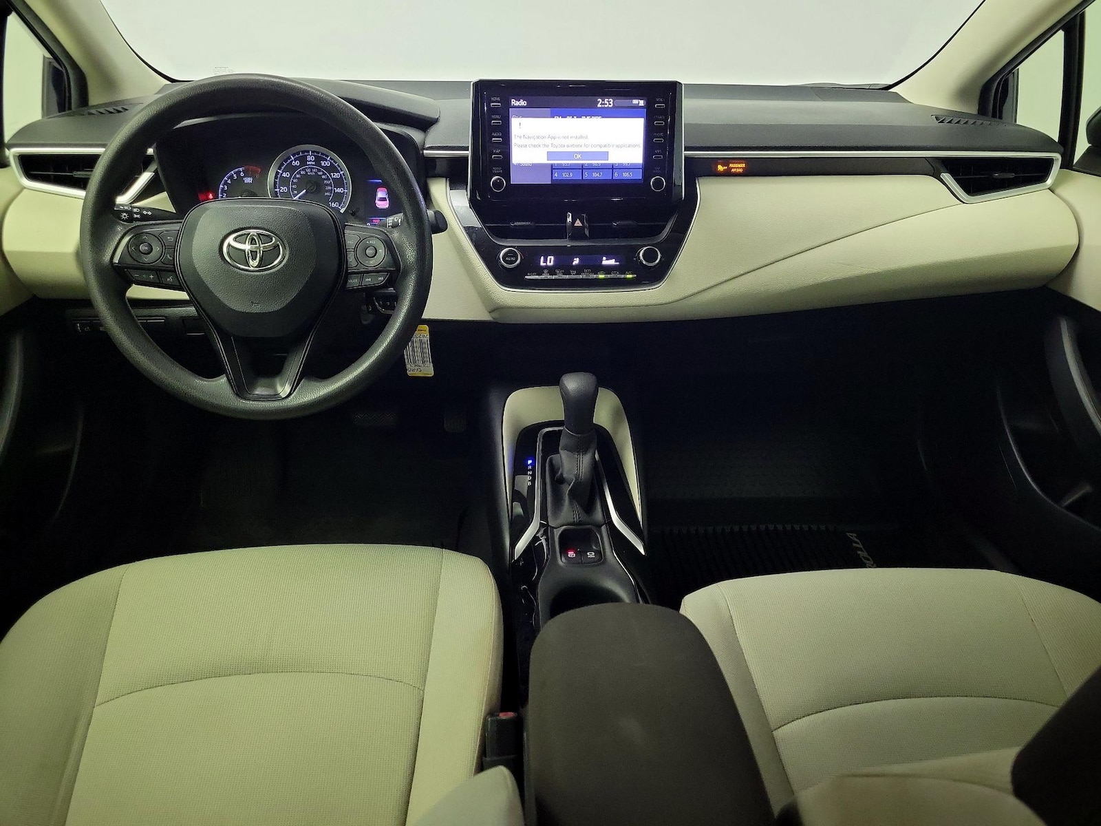 2020 Toyota Corolla LE - Photo 10