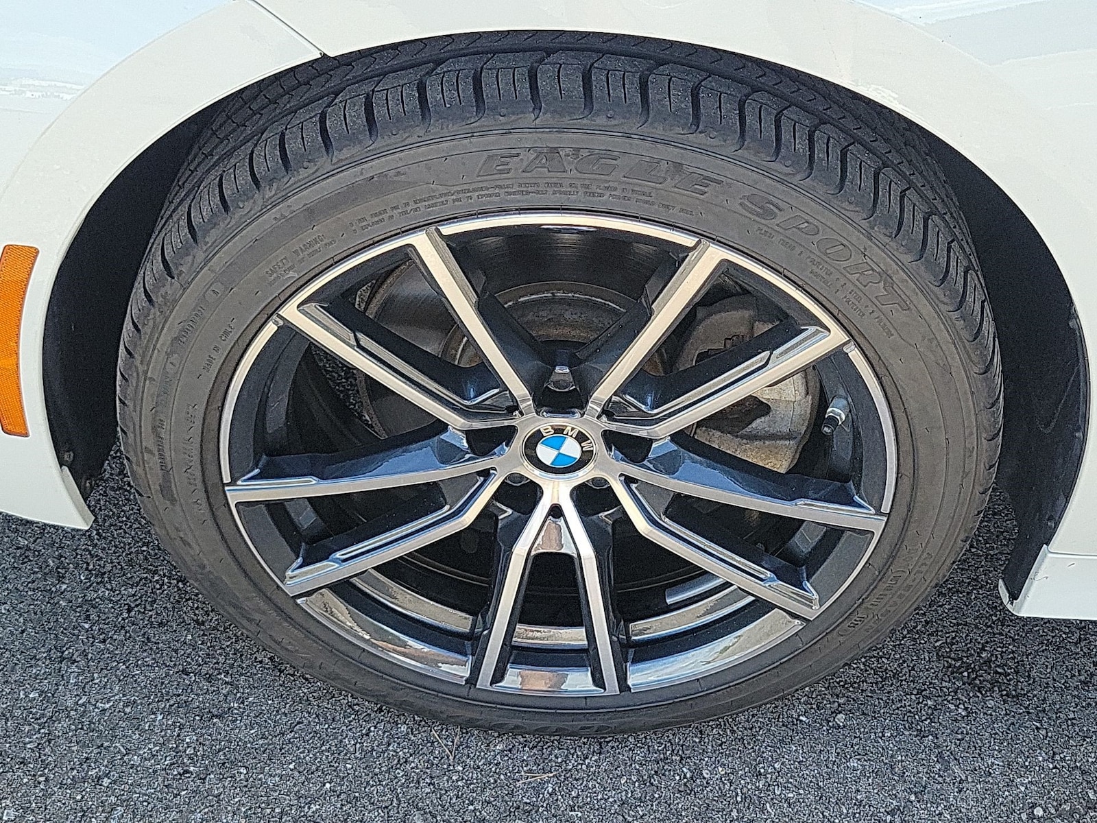 2019 BMW 3 Series 330i - Photo 9