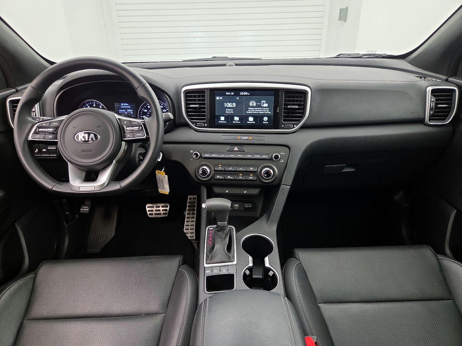 Apple CarPlay® & Android Auto™