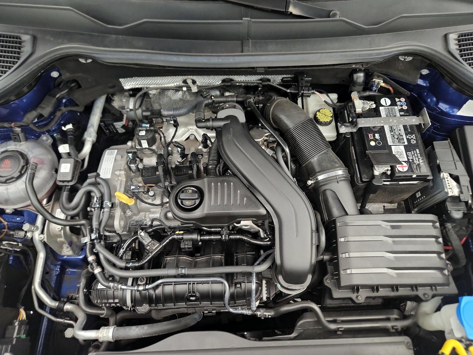 2023 Volkswagen Taos S - Photo 22