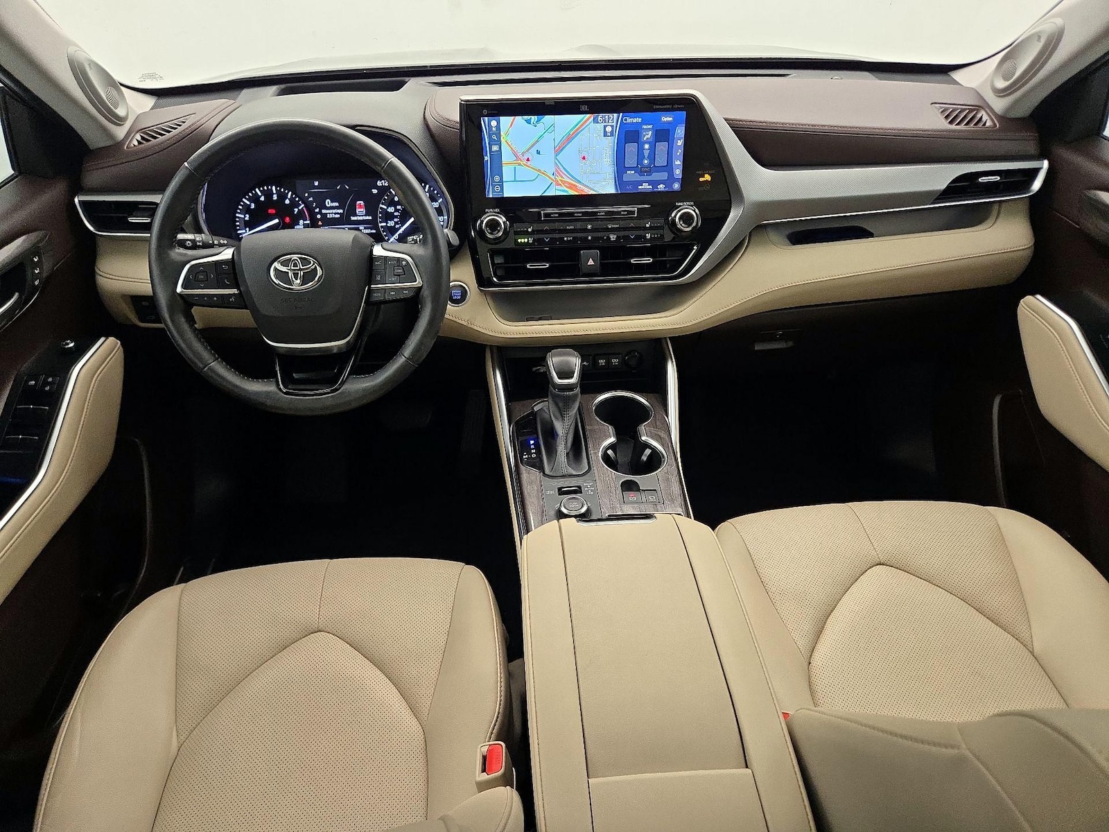 2021 Toyota Highlander Platinum - Photo 10