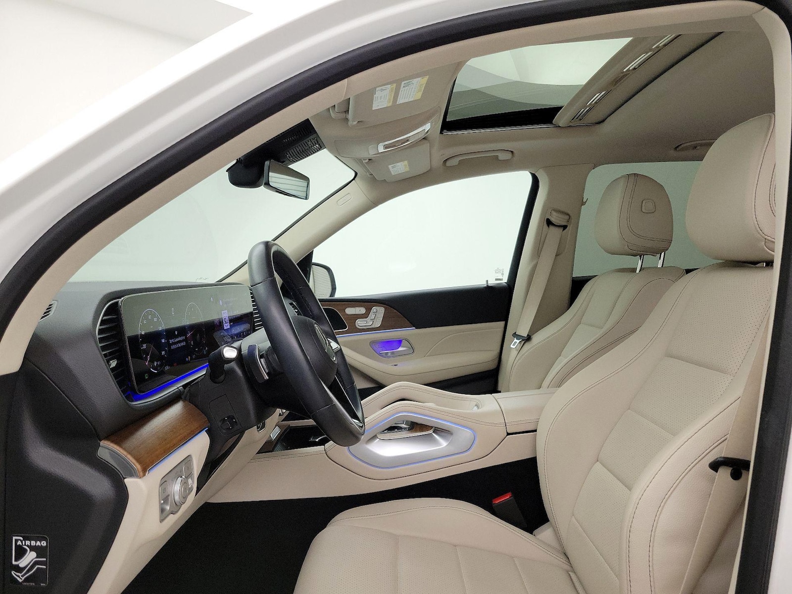 Sunroof(s) & Overhead Airbags