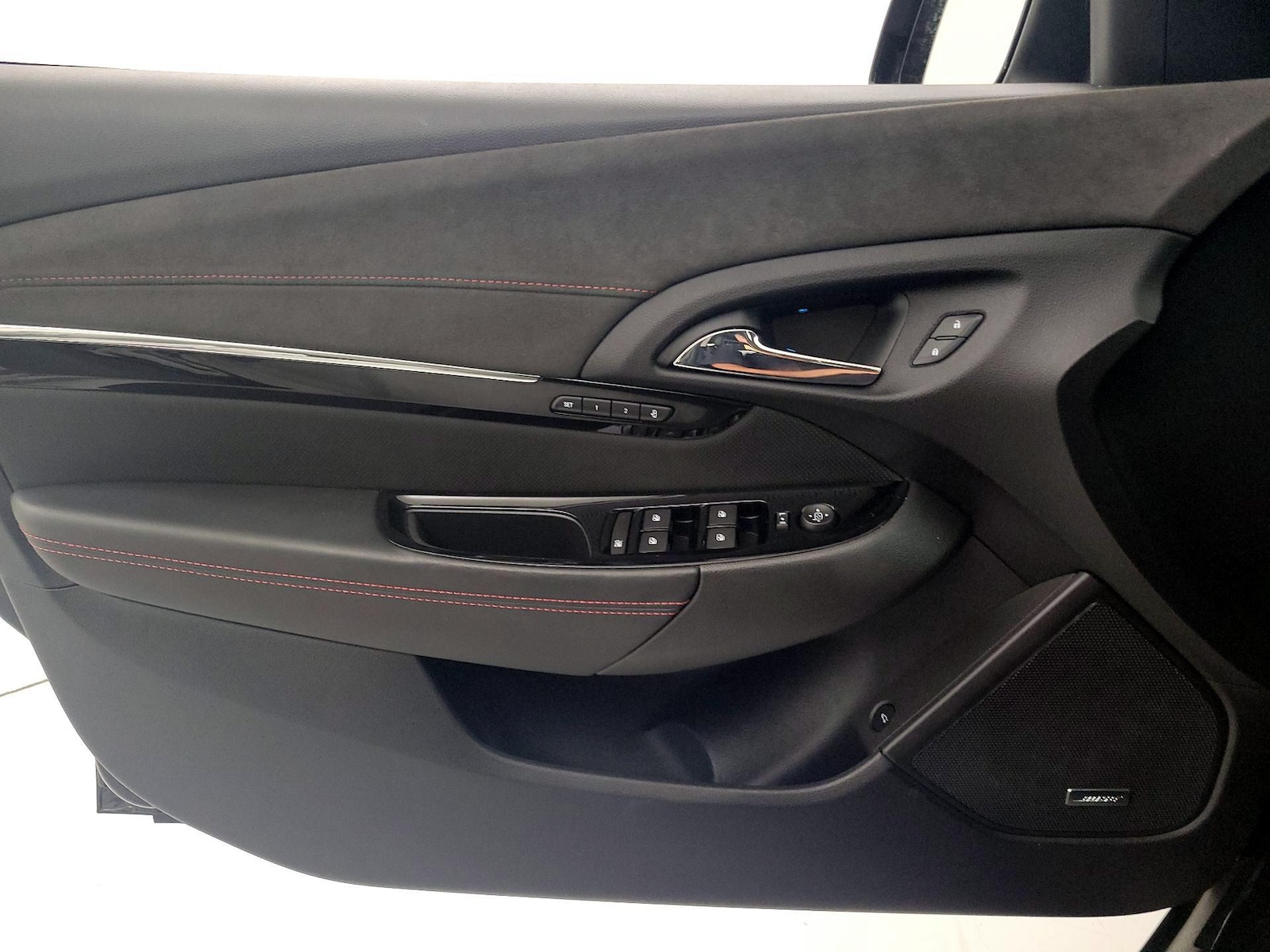 2016 Chevrolet SS Base - Photo 13