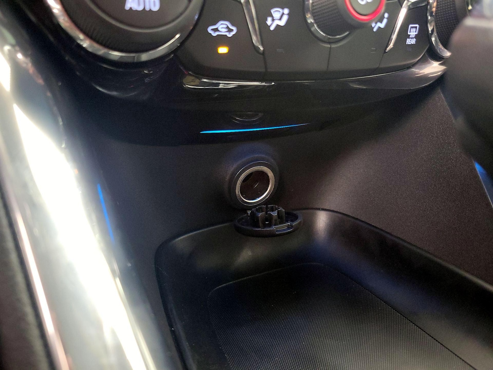 2016 Chevrolet SS Base - Photo 20