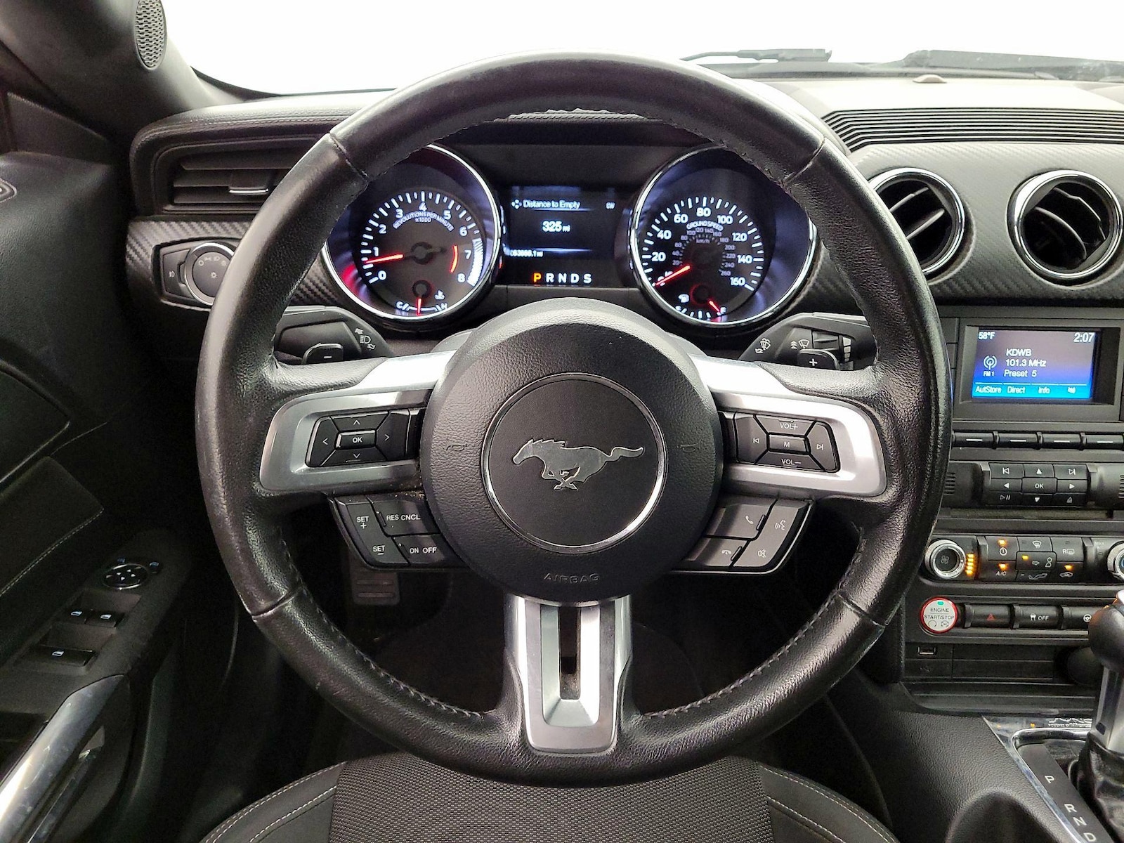 2015 Ford Mustang V6 - Photo 11