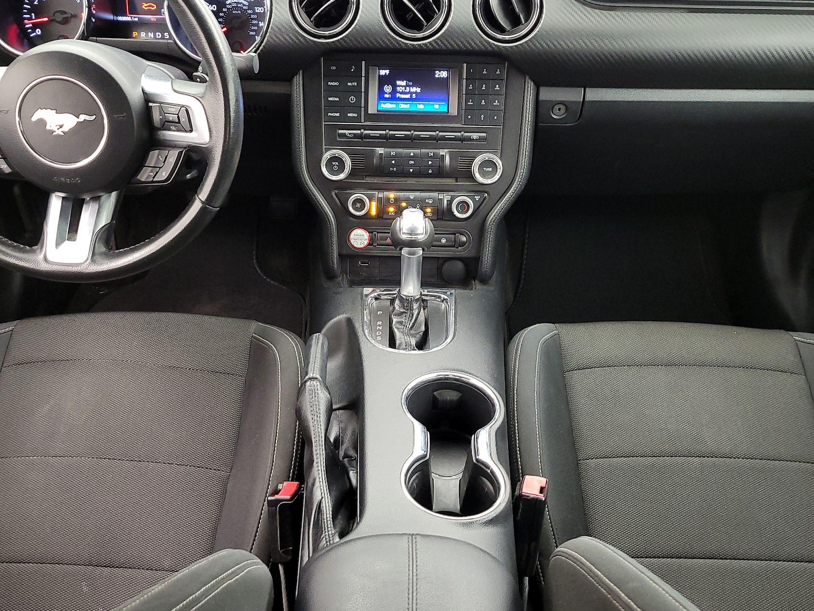 2015 Ford Mustang V6 - Photo 18