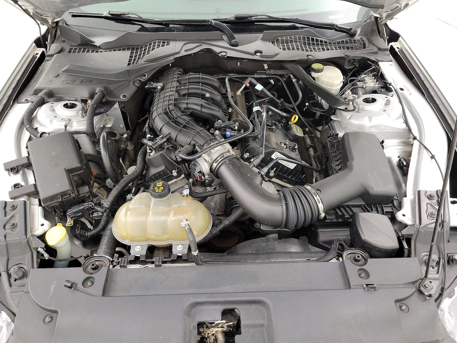 2015 Ford Mustang V6 - Photo 22