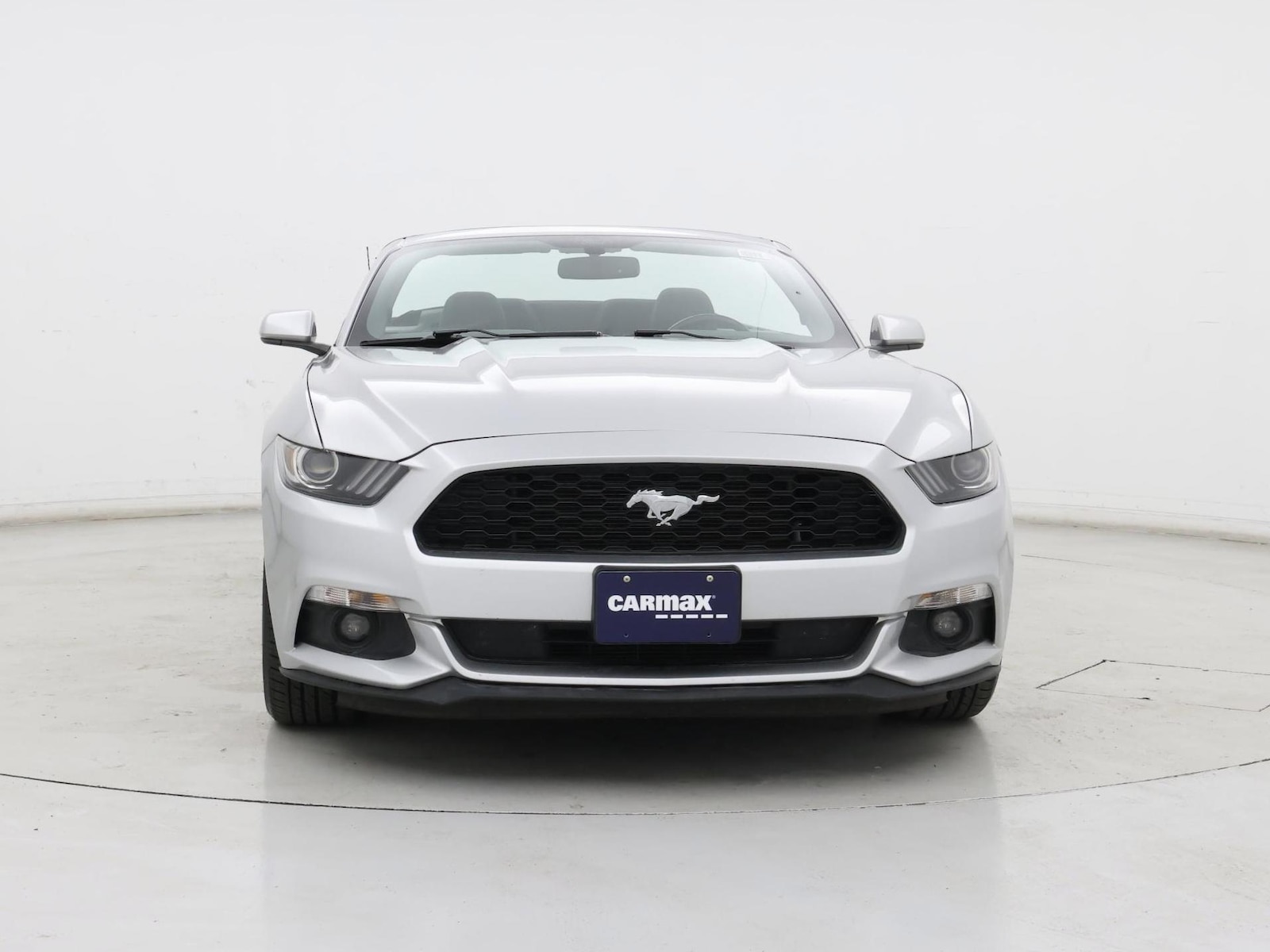 2015 Ford Mustang V6 - Photo 6