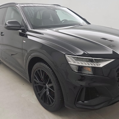 2021 Audi Q8 Premium Plus