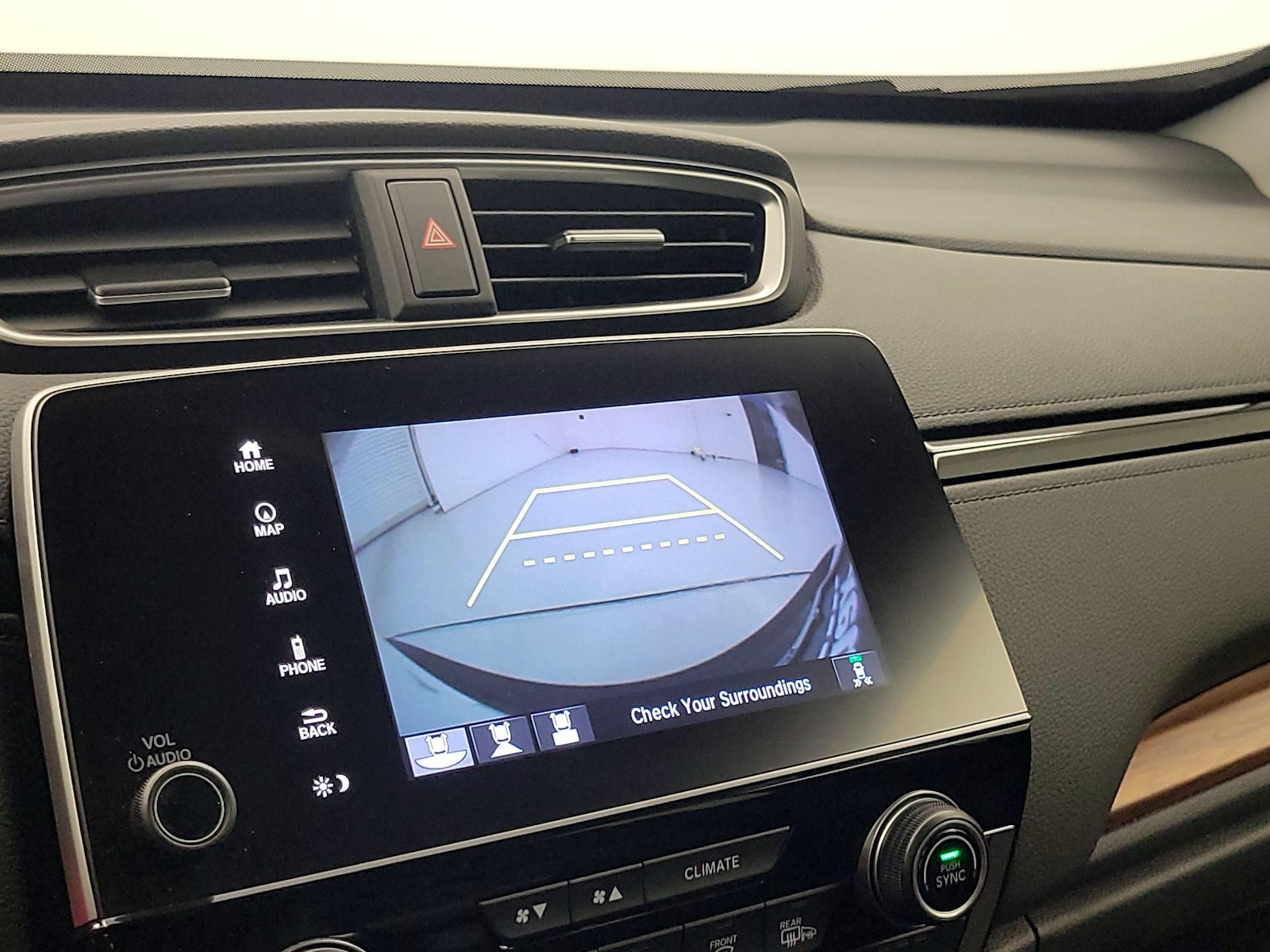 2020 Honda CR-V Touring - Photo 16