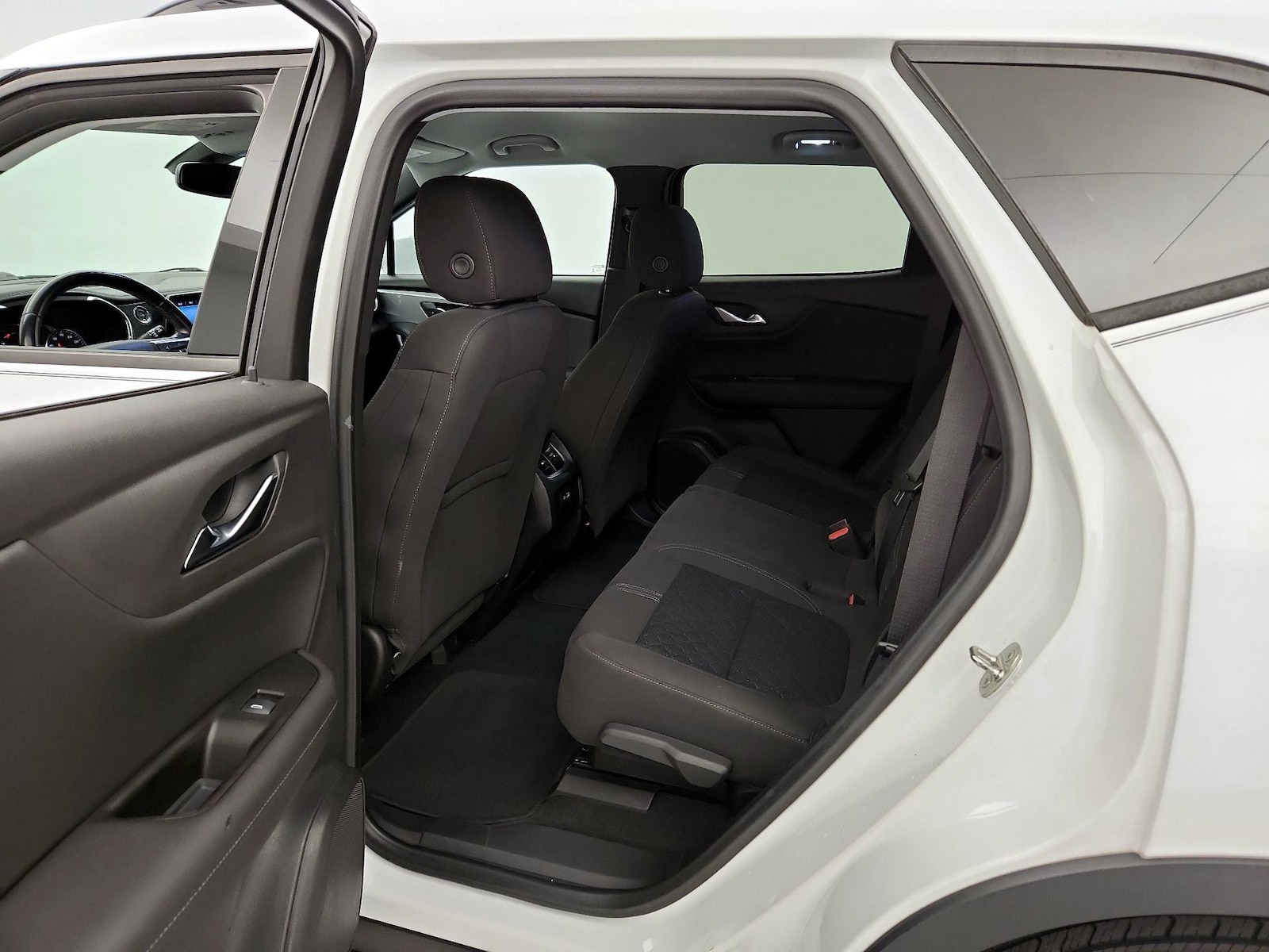2019 Chevrolet Blazer 2LT - Photo 18