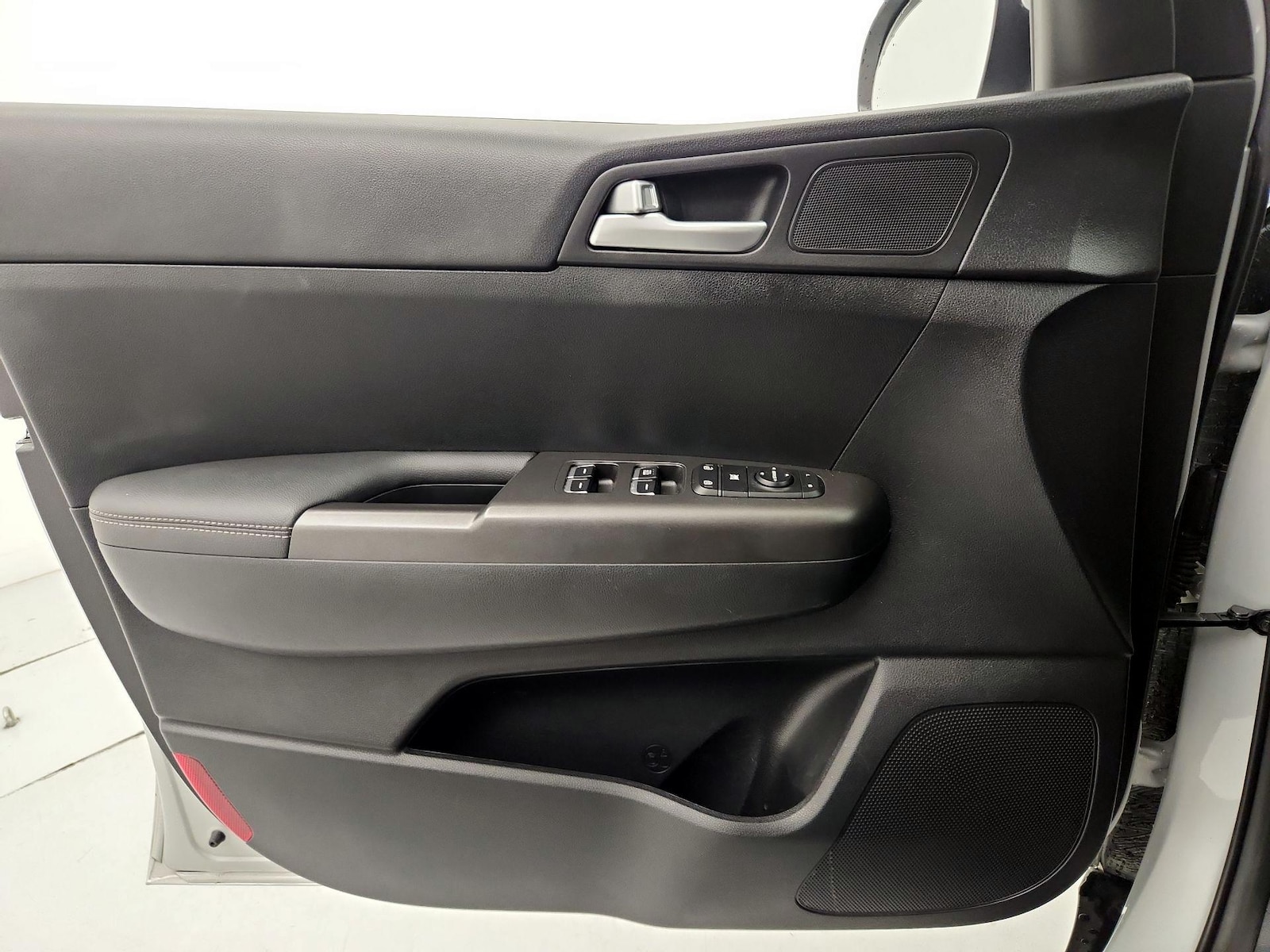 2022 Kia Sportage LX - Photo 13