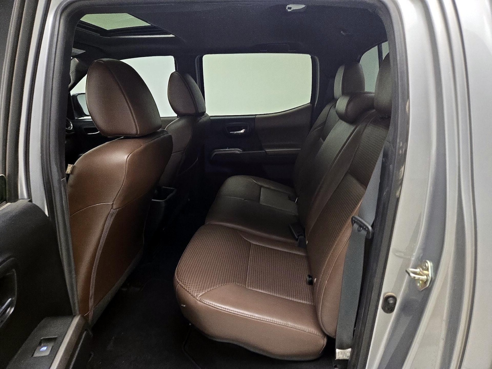 2018 Toyota Tacoma Limited - Photo 21