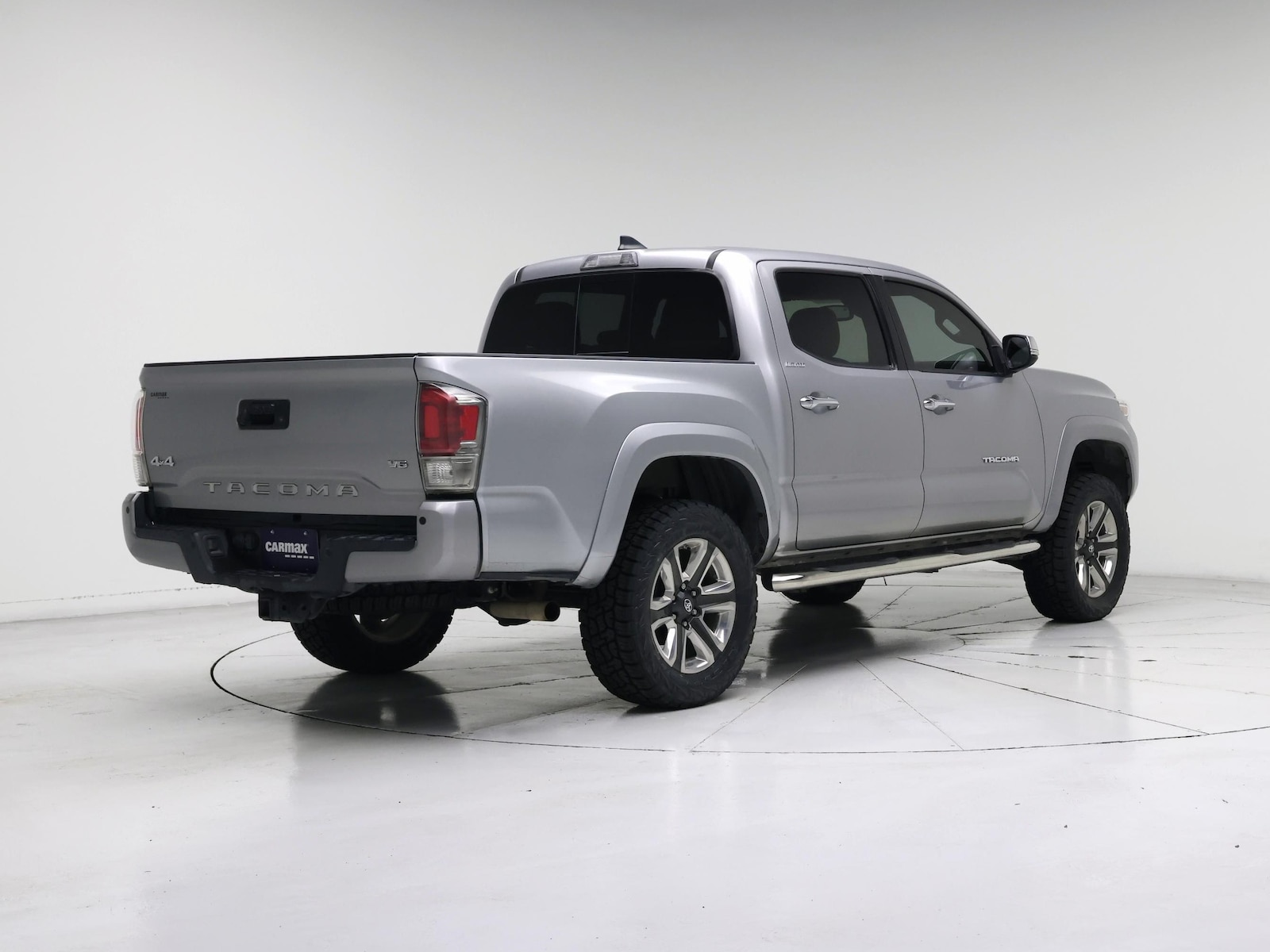 2018 Toyota Tacoma Limited - Photo 9