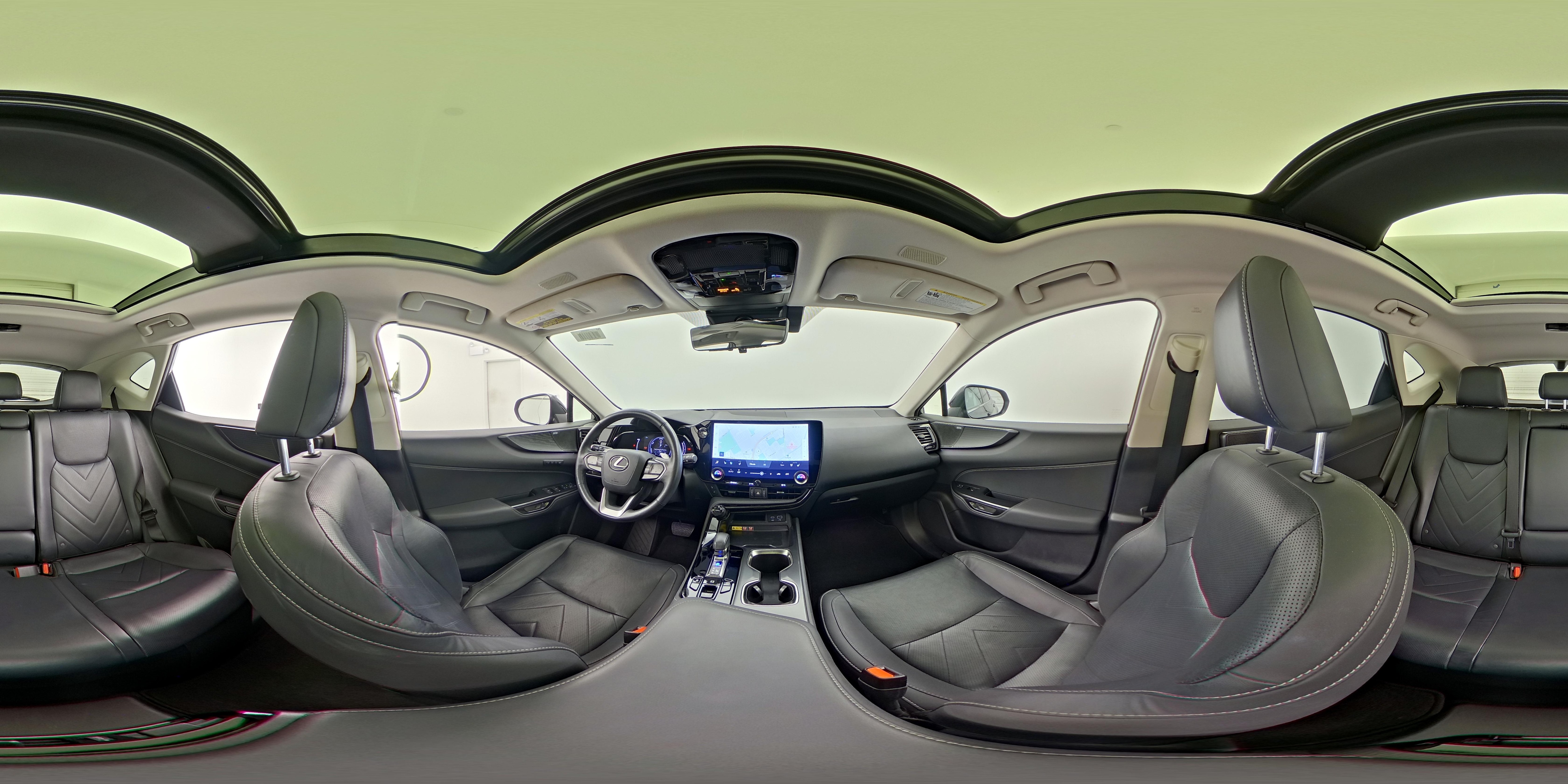 2025 Lexus NX PHEV 450h+ - Photo 26