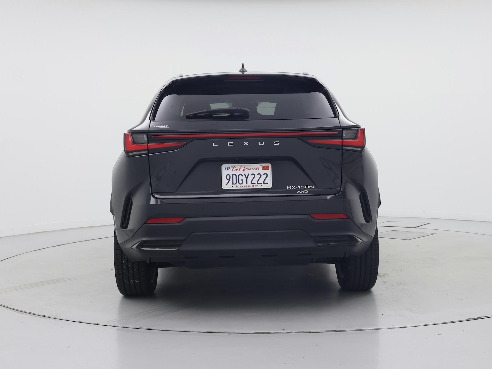2025 Lexus NX PHEV 450h+ - Photo 7