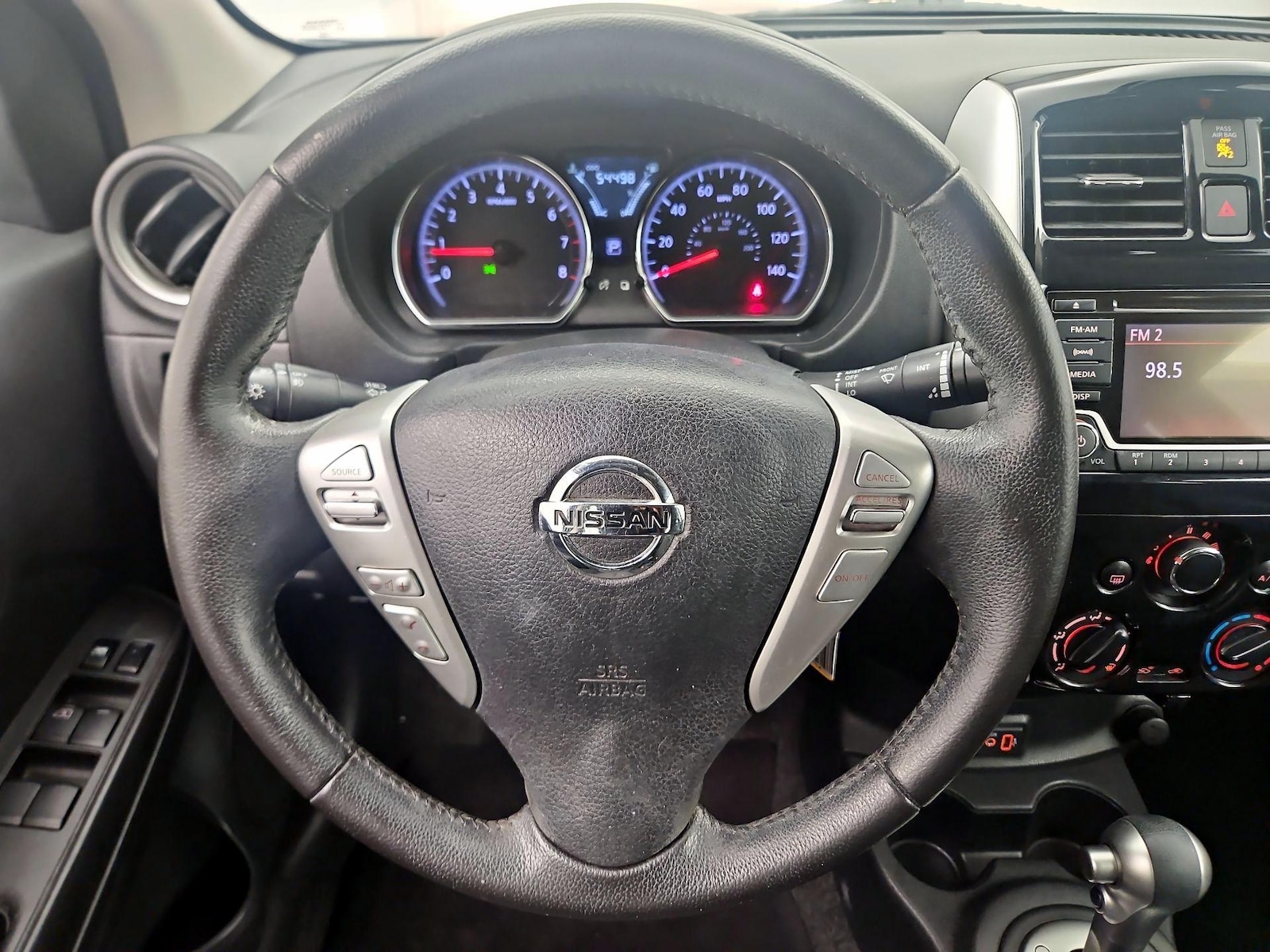 2018 Nissan Versa Sedan SV - Photo 11