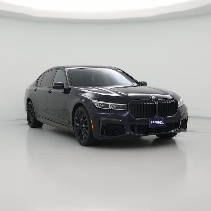 2022 BMW 740 I