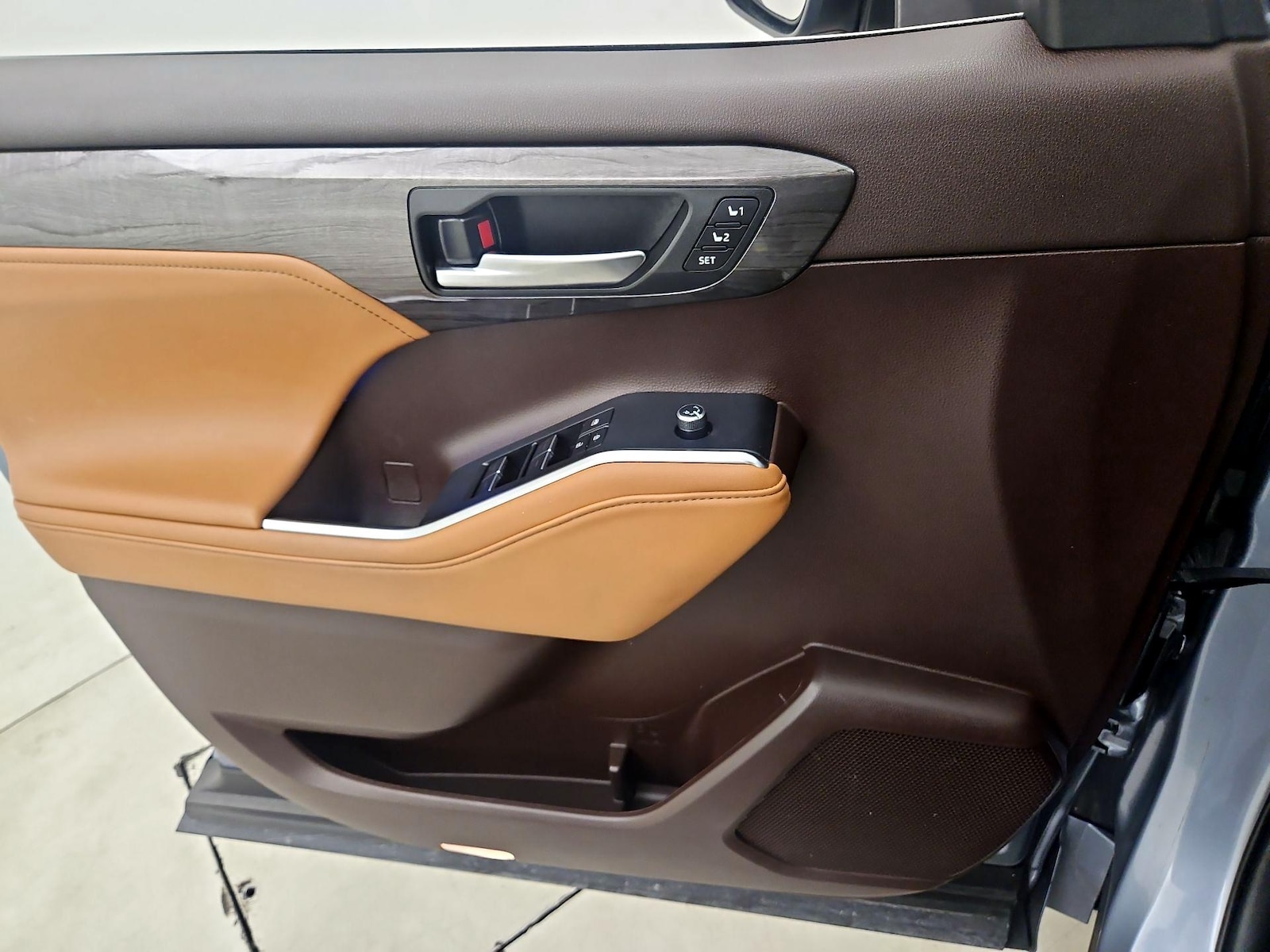 2022 Toyota Highlander Platinum - Photo 13