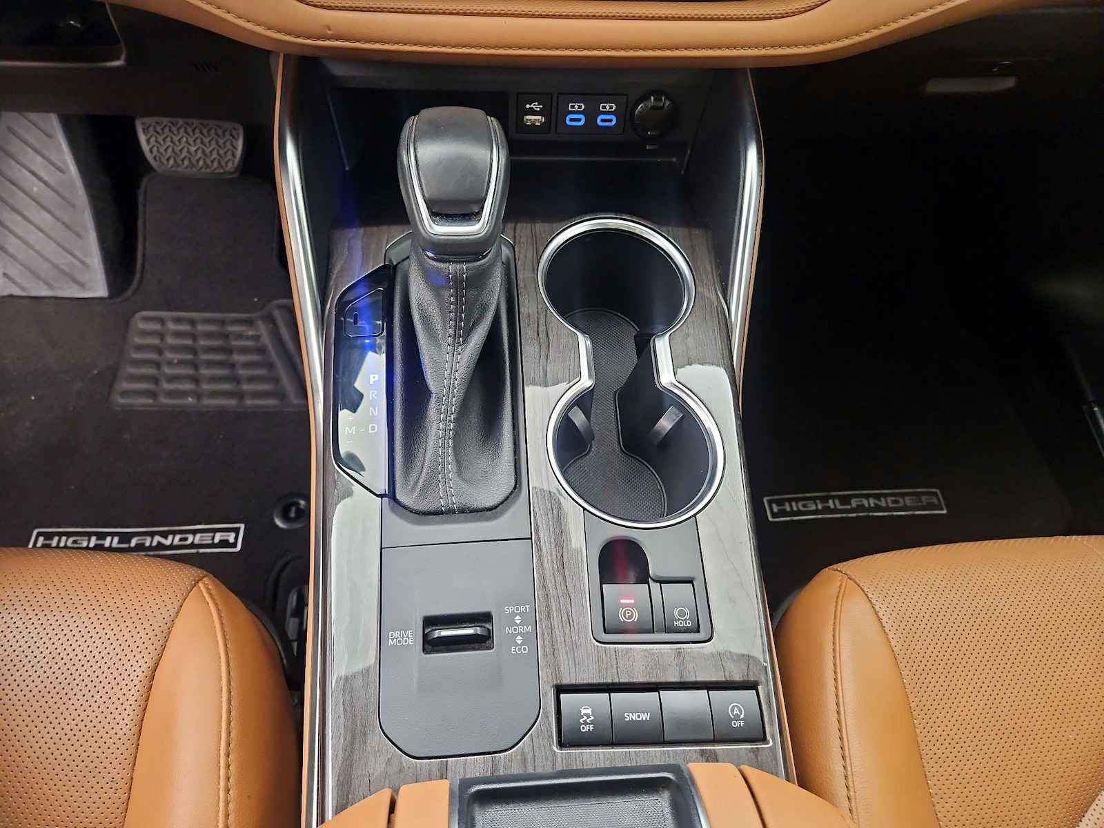 2022 Toyota Highlander Platinum - Photo 19