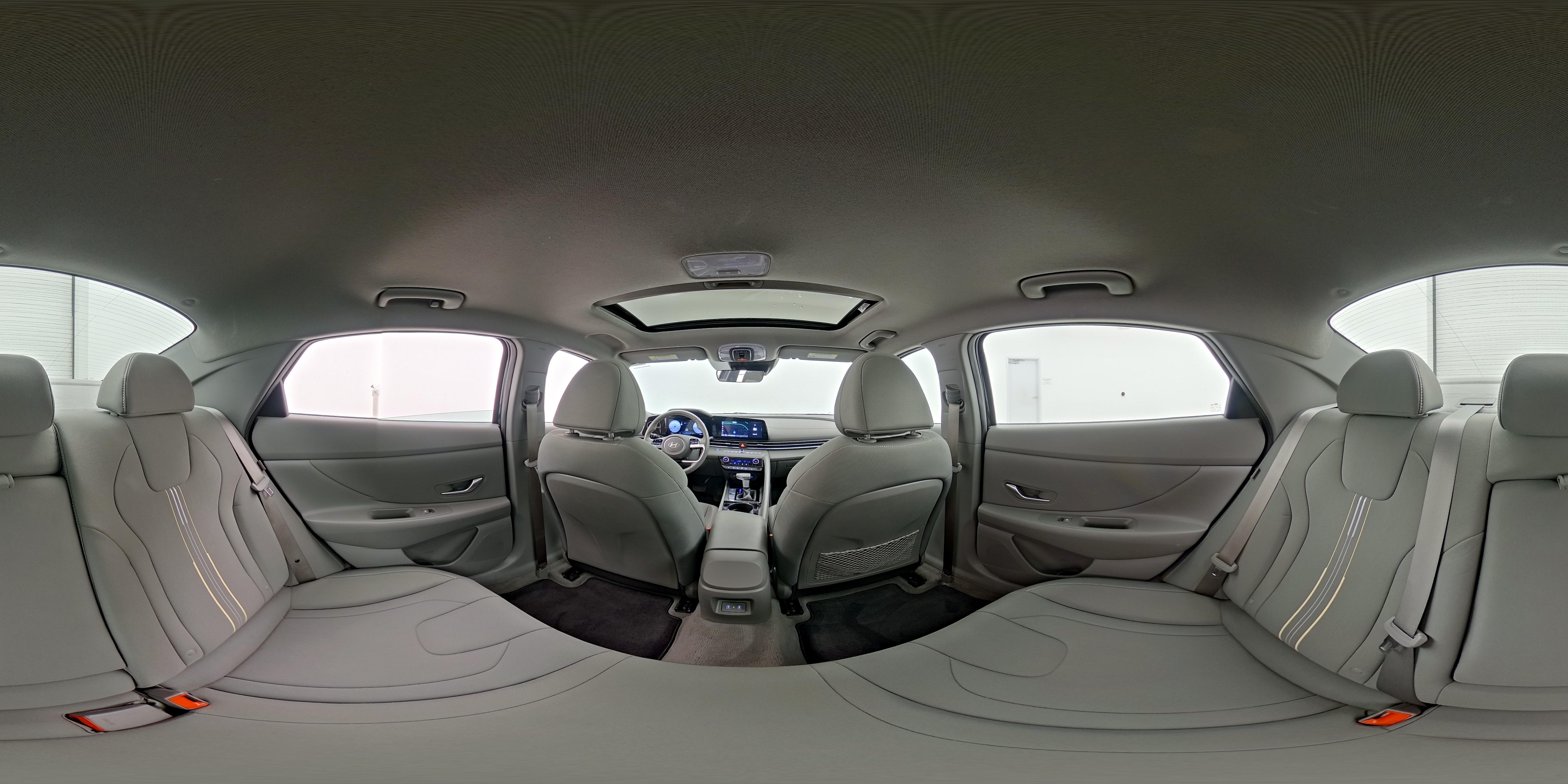 2025 Hyundai Elantra SEL - Photo 27